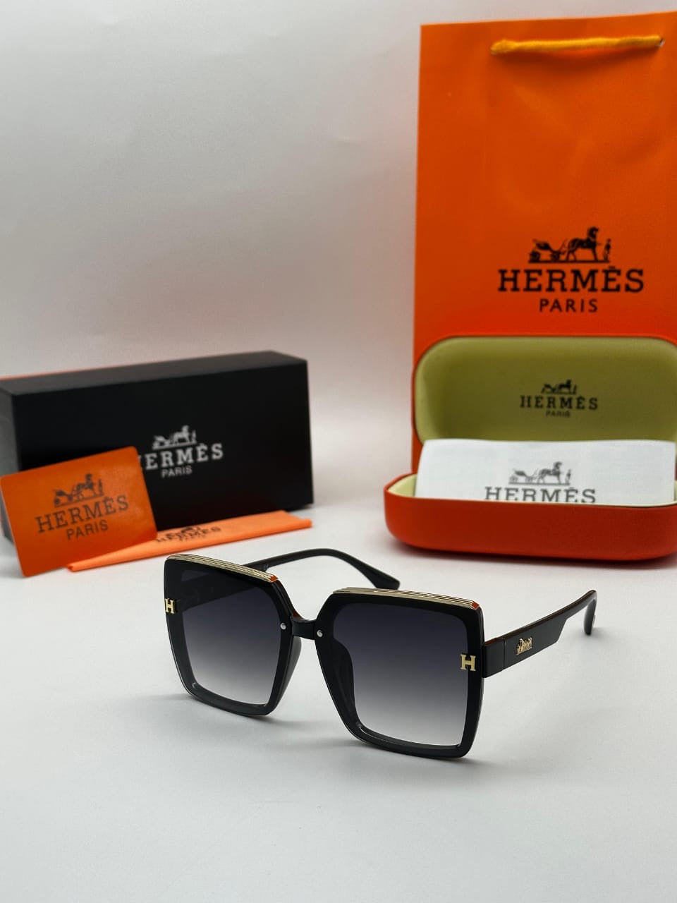 Hermes Unisex Sunglasses