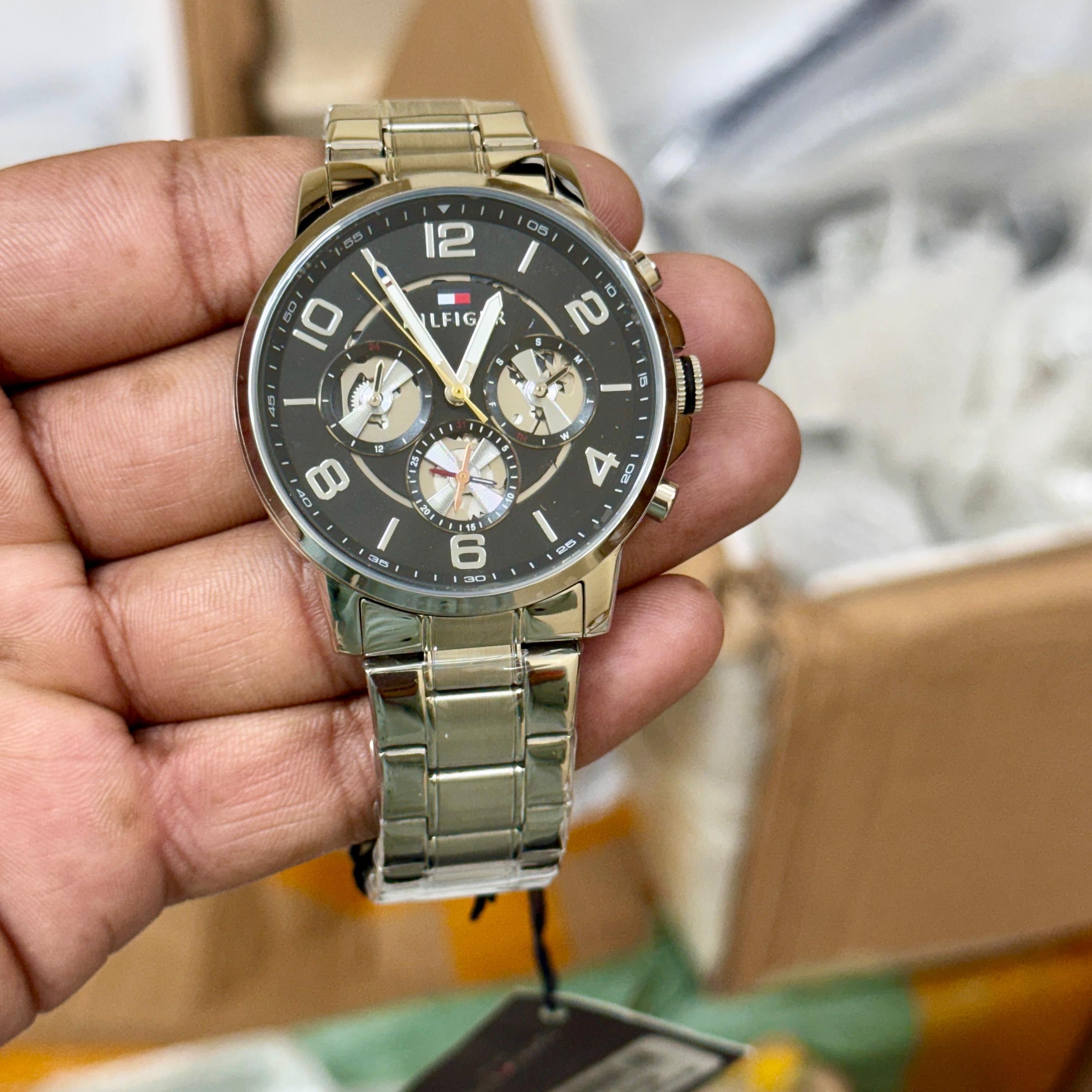 Tommy Hilfiger Carly Collection