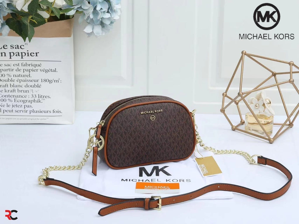 Michael Kors Jet Set Charm Oval Camera Bag