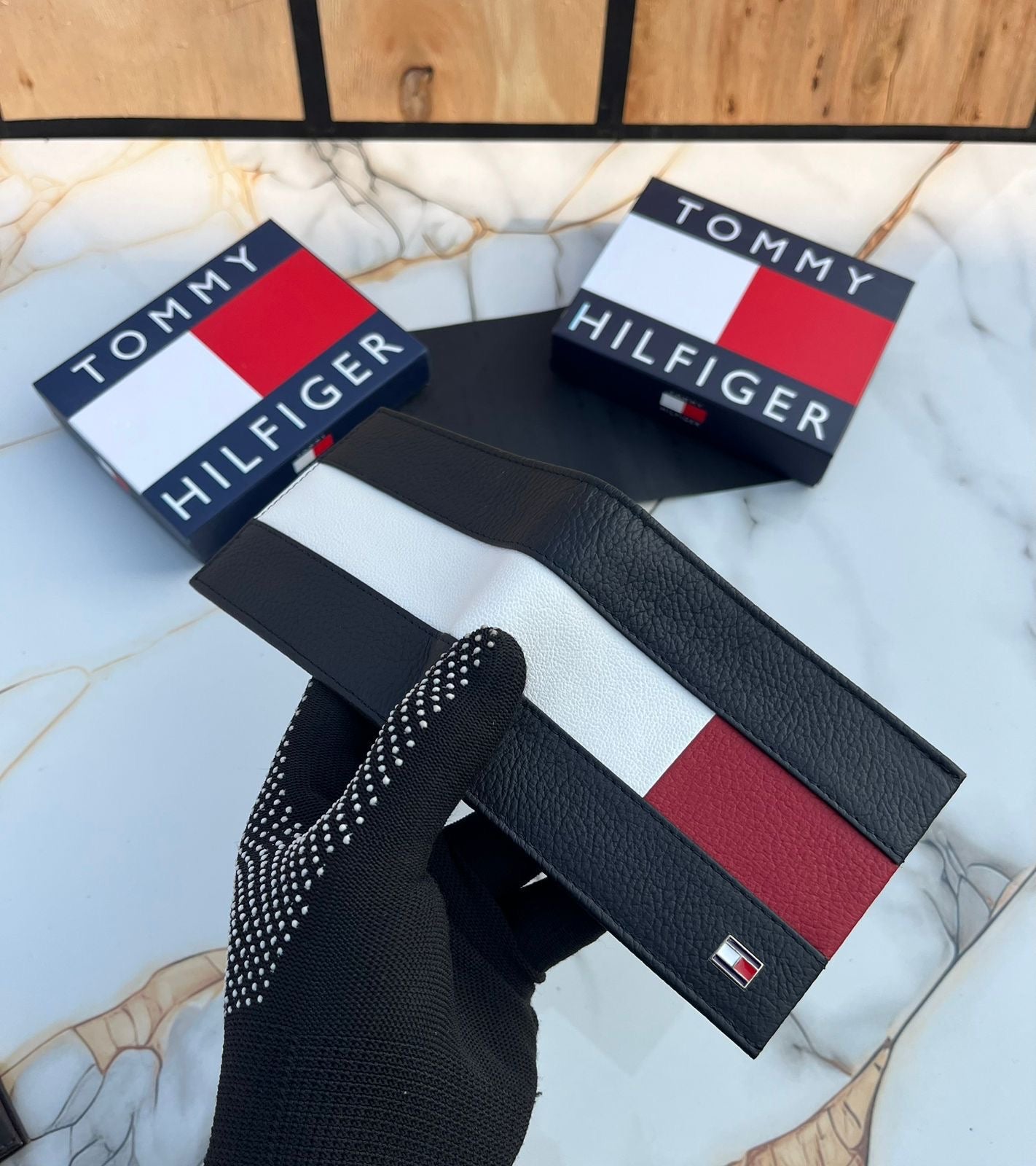 Tommy Hilfiger Wallet