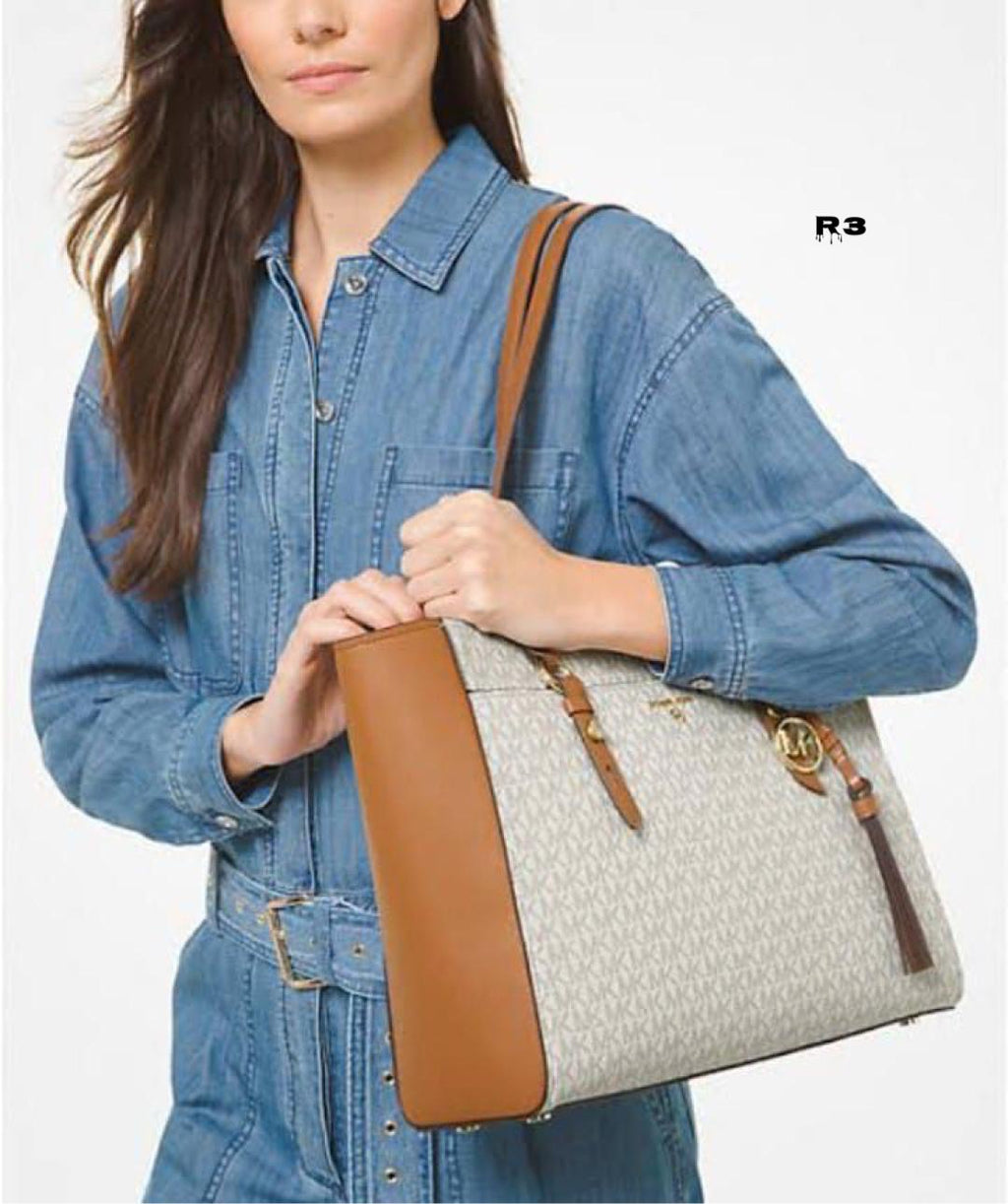 Michael Kors Voyager