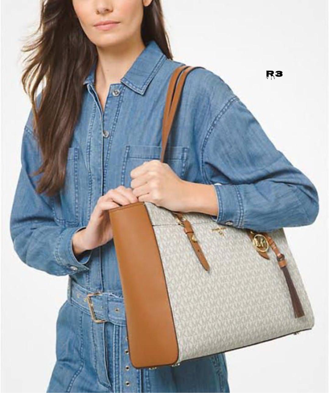 Michael Kors Voyager