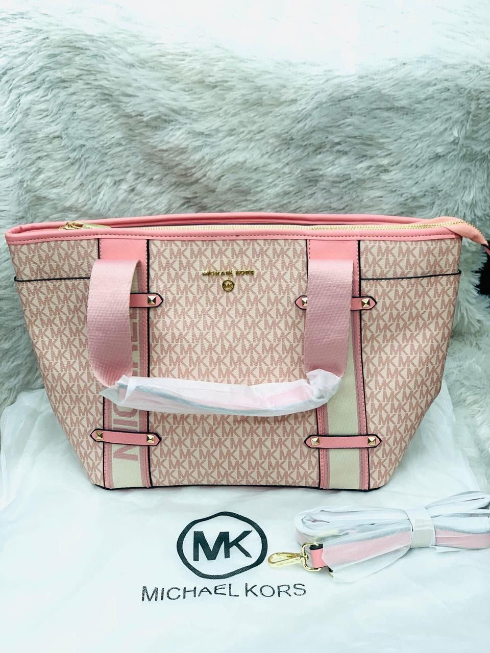 Michael Kors Maeve Tote