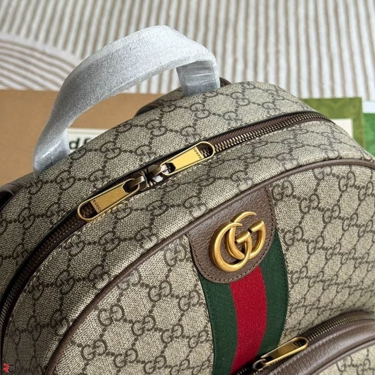 Gucci GG Supreme Ophidia Medium Backpack