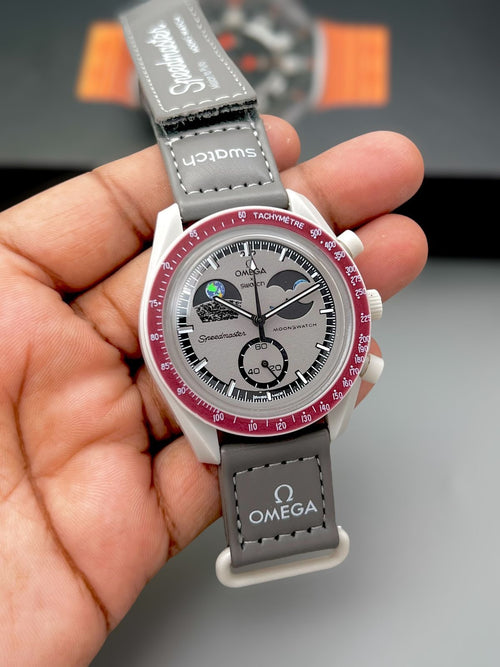 Omega Swatch Speedmaster Moonswatch - Mission to the EarthPhase
