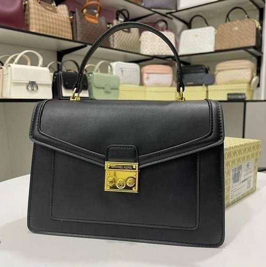 Michael Kors Kinsley Signature Sling Bag