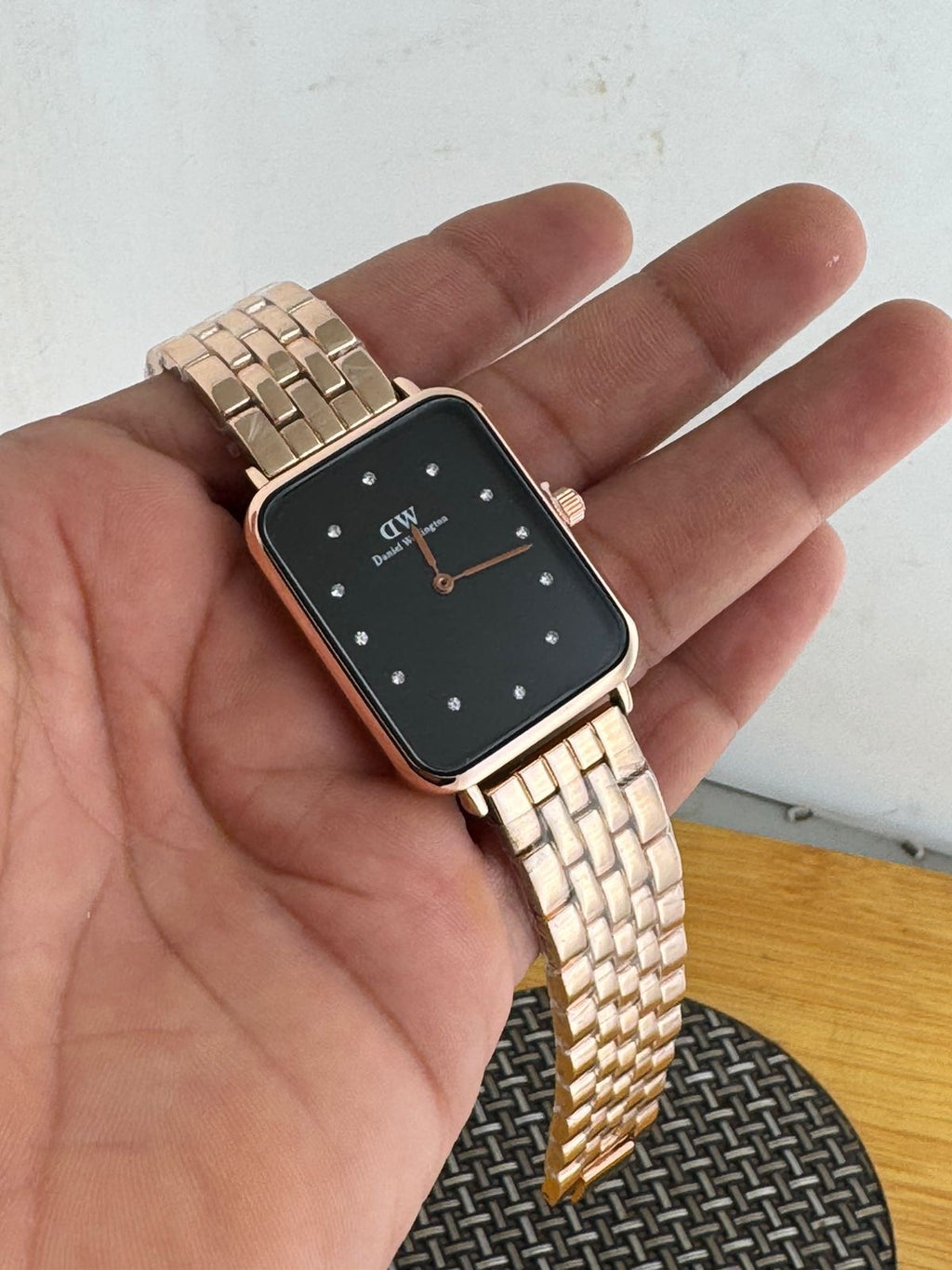 Daniel Wellington Square Dial Series