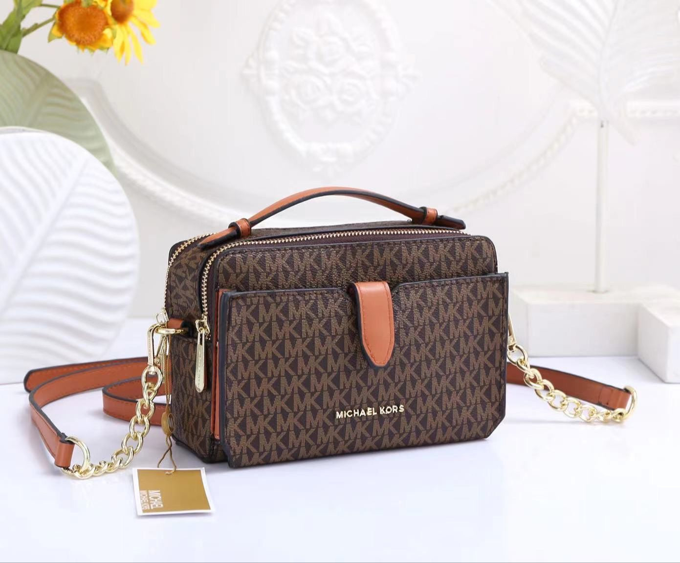 Michael Kors Phone Crossbody Bag