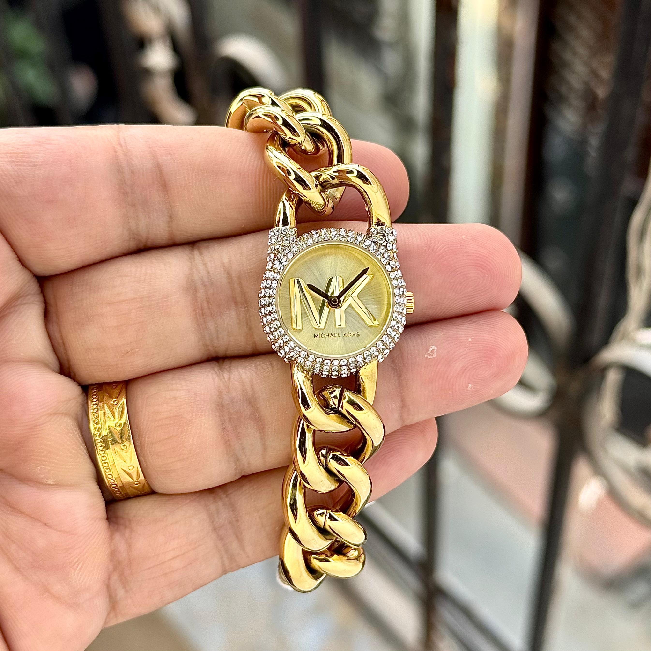 Michael Kors MK01067
