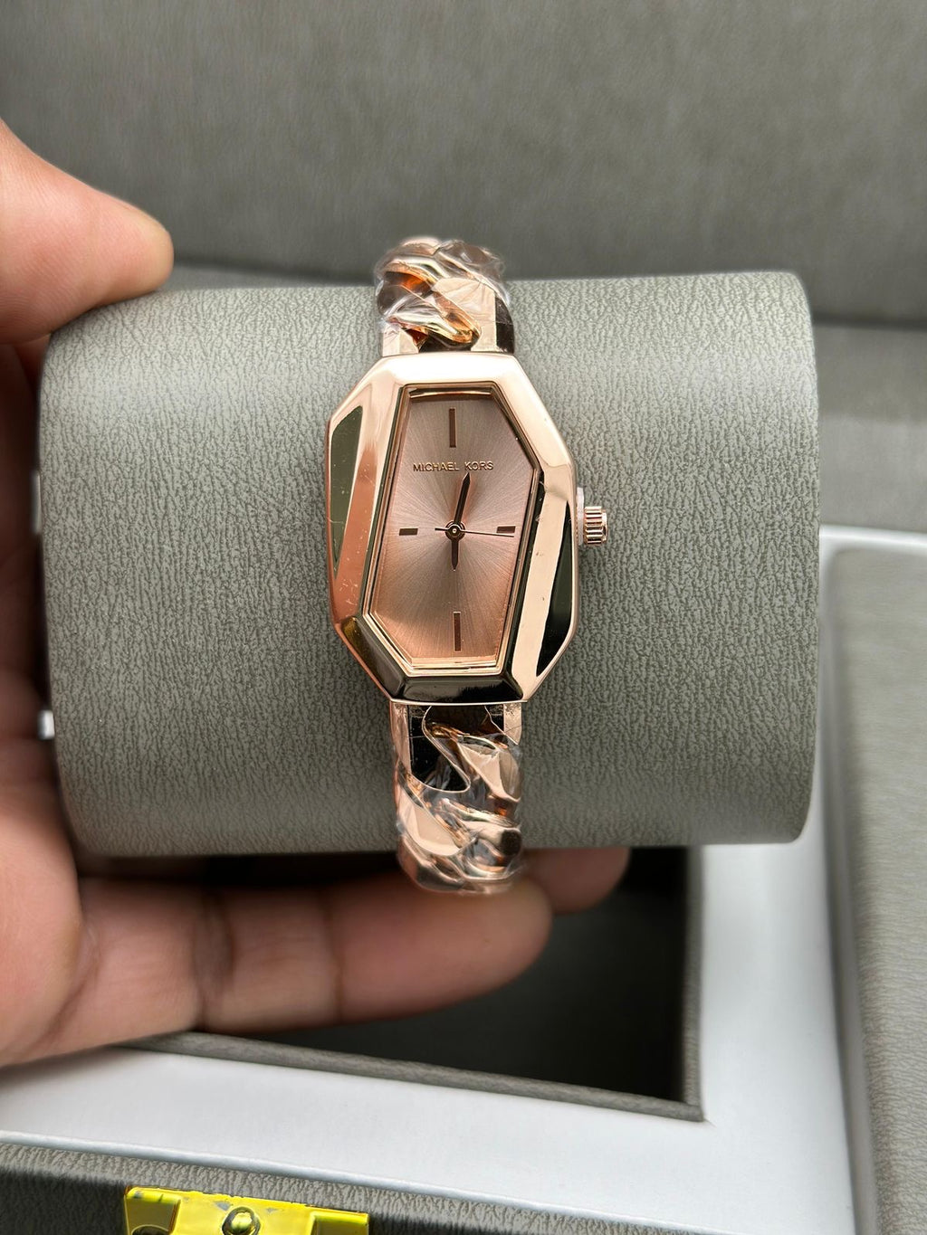 Michael Kors Chain-Link