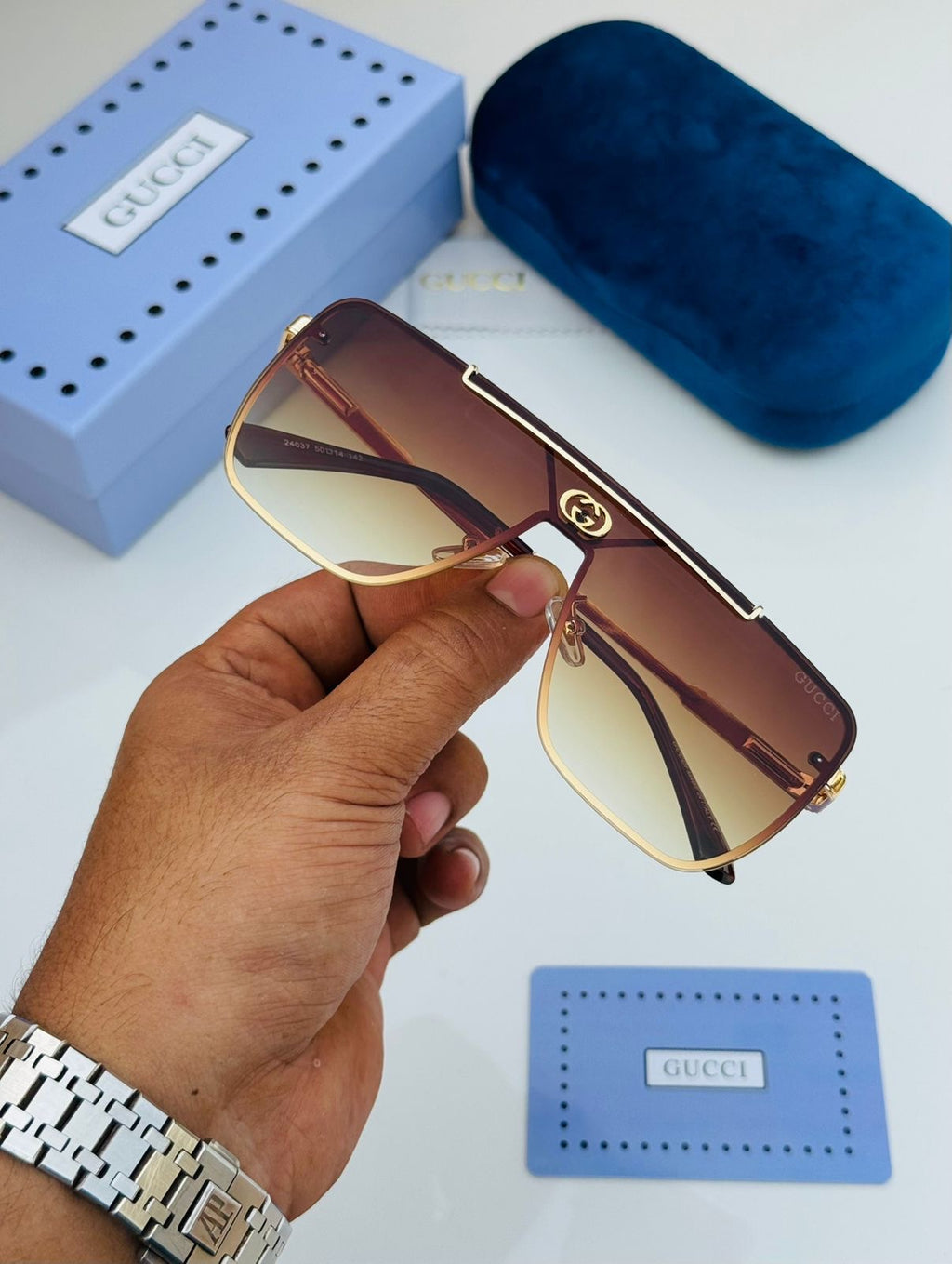 Gucci Unisex Sunglasses