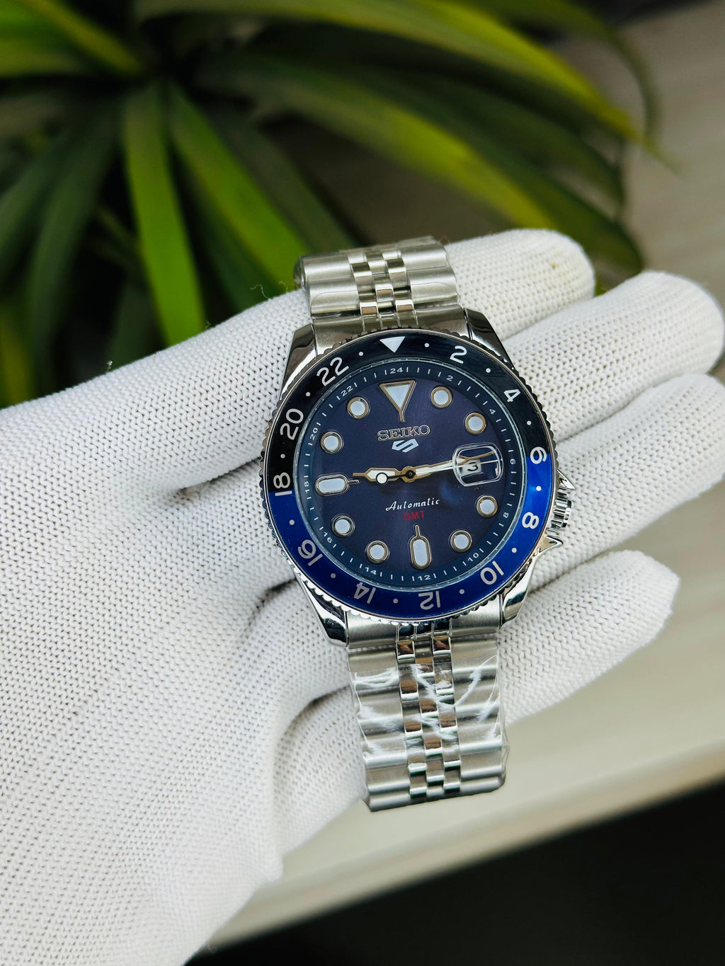 Seiko 5 Sports GMT