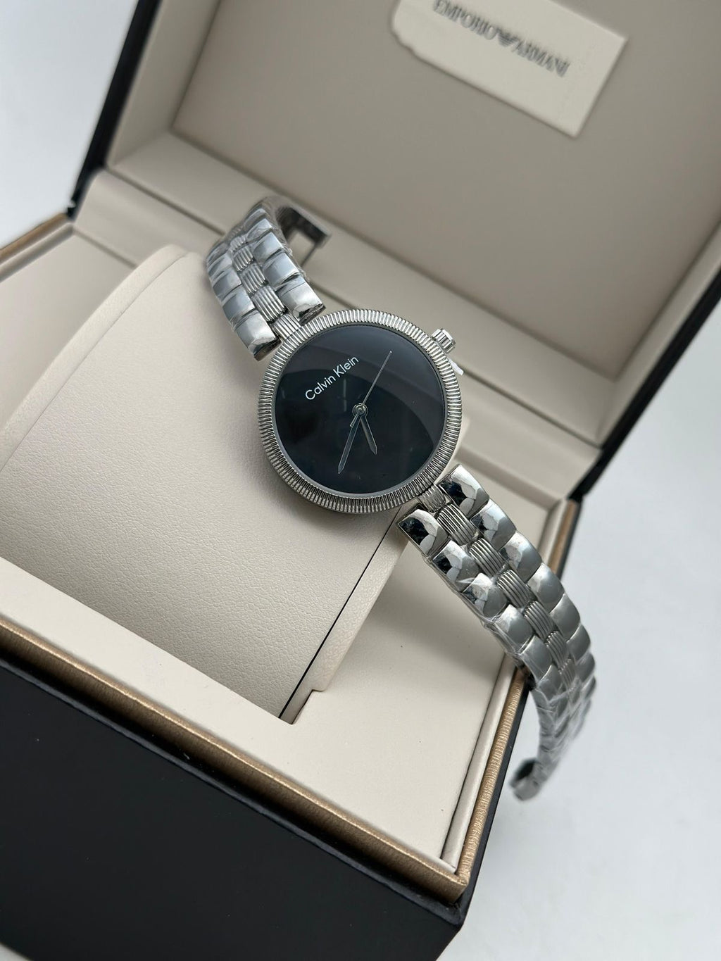 Calvin Klein Minimalist