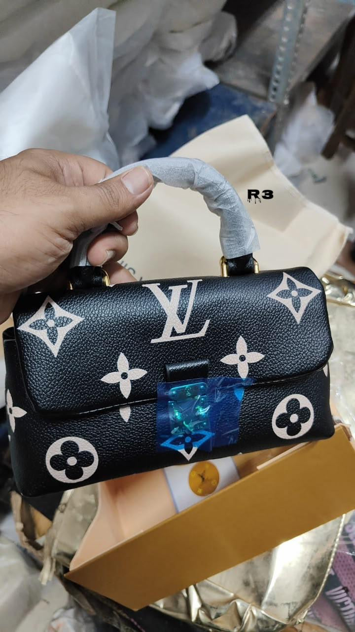 Louis Vuitton Madeleine BB Empreinte