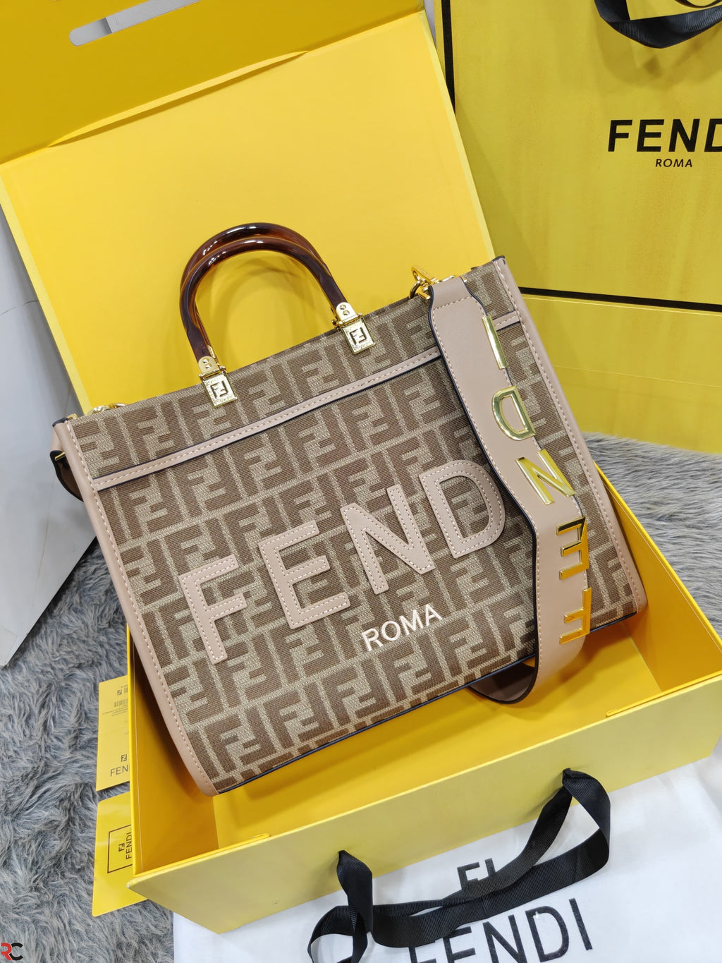 Fendi Large Sunshine Tote Bag