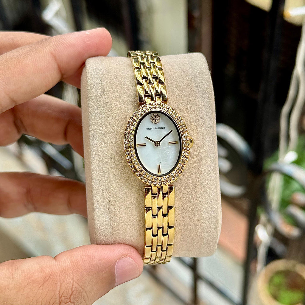 Tory Burch Oval
