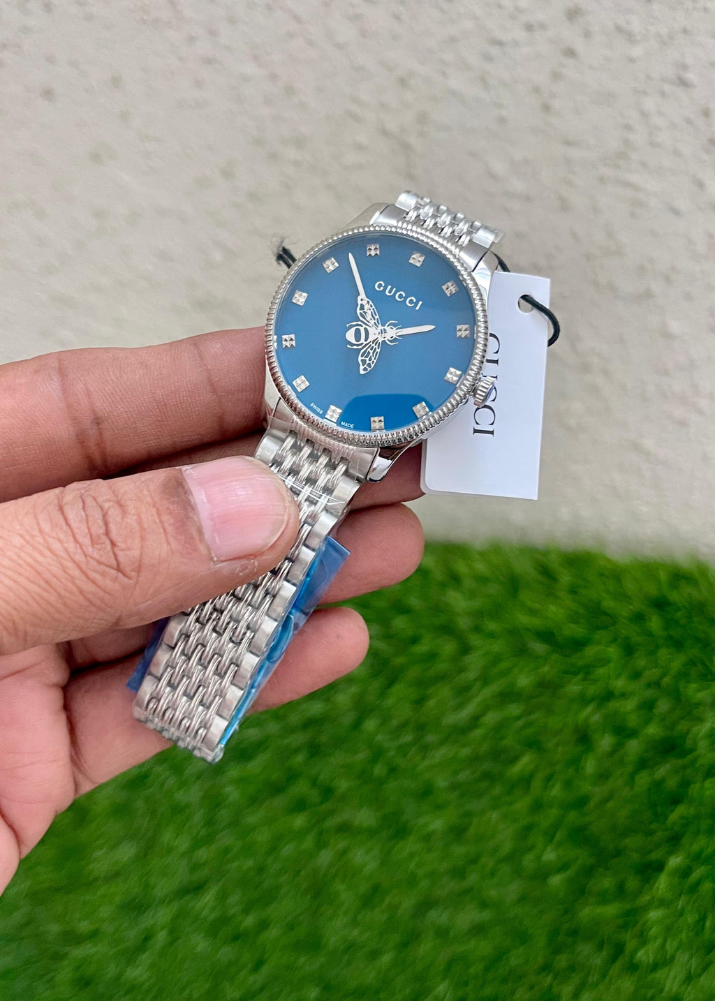 Gucci Signature Bee Dial