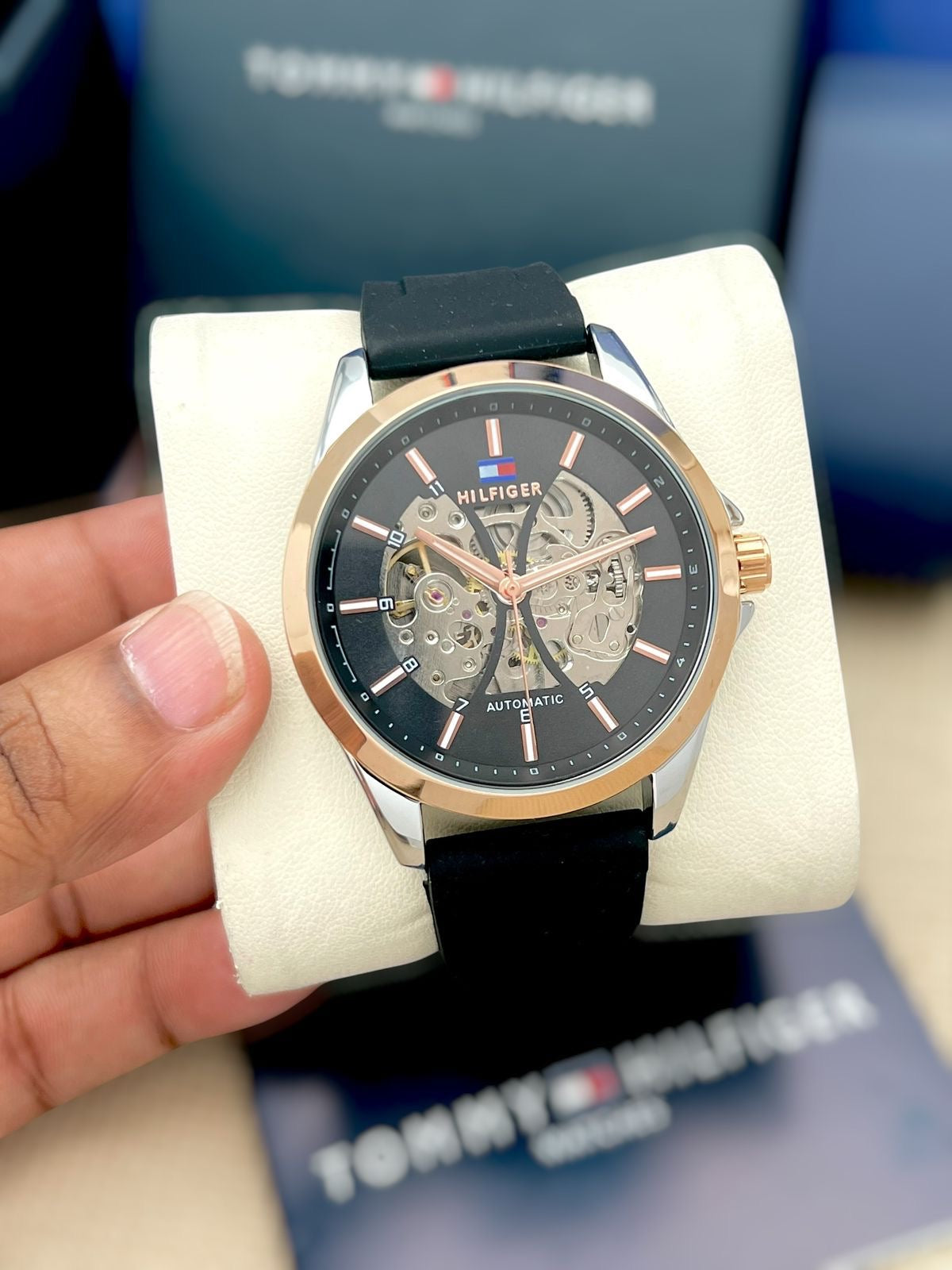 Tommy Hilfiger Modern Automatic
