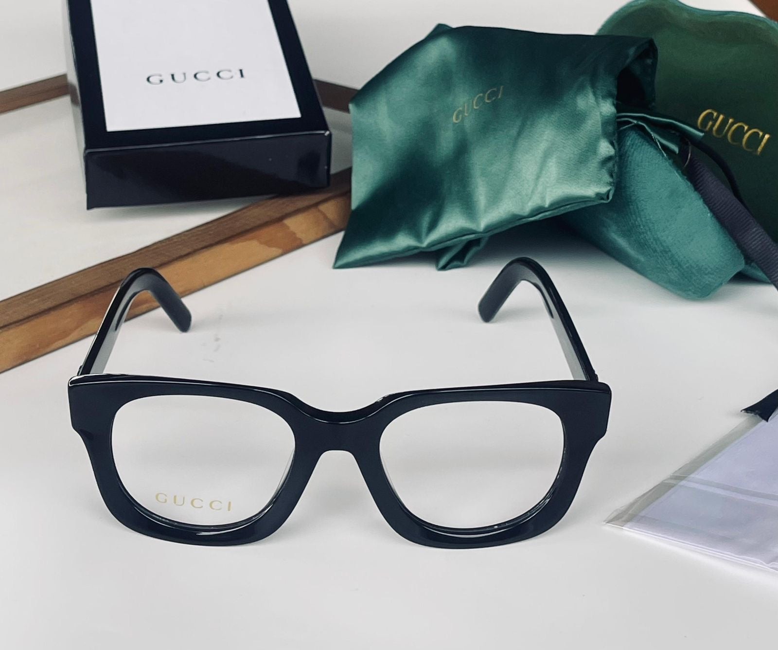 Gucci Frame