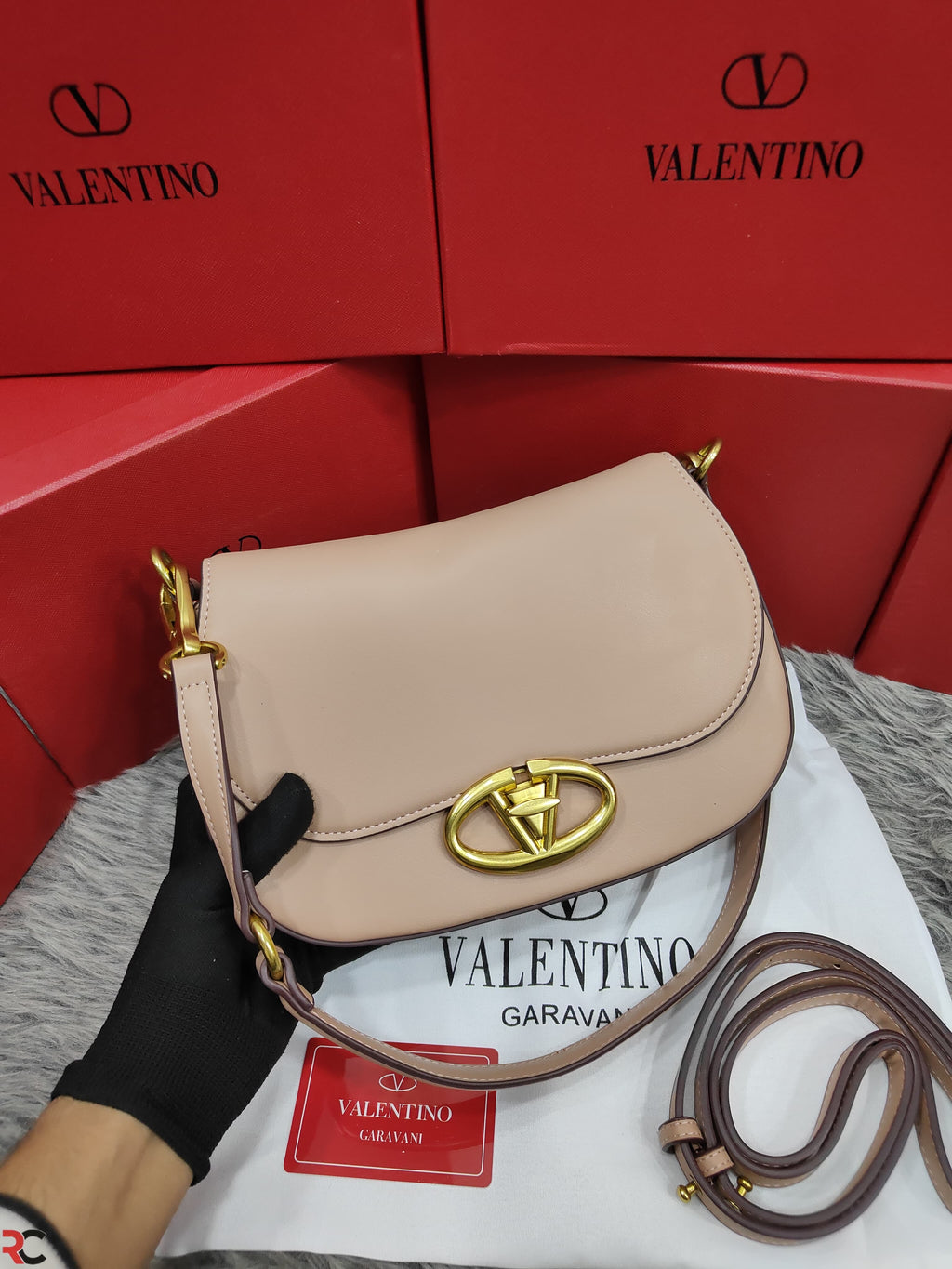 Valentino Garavani Oval Shoulder Bag
