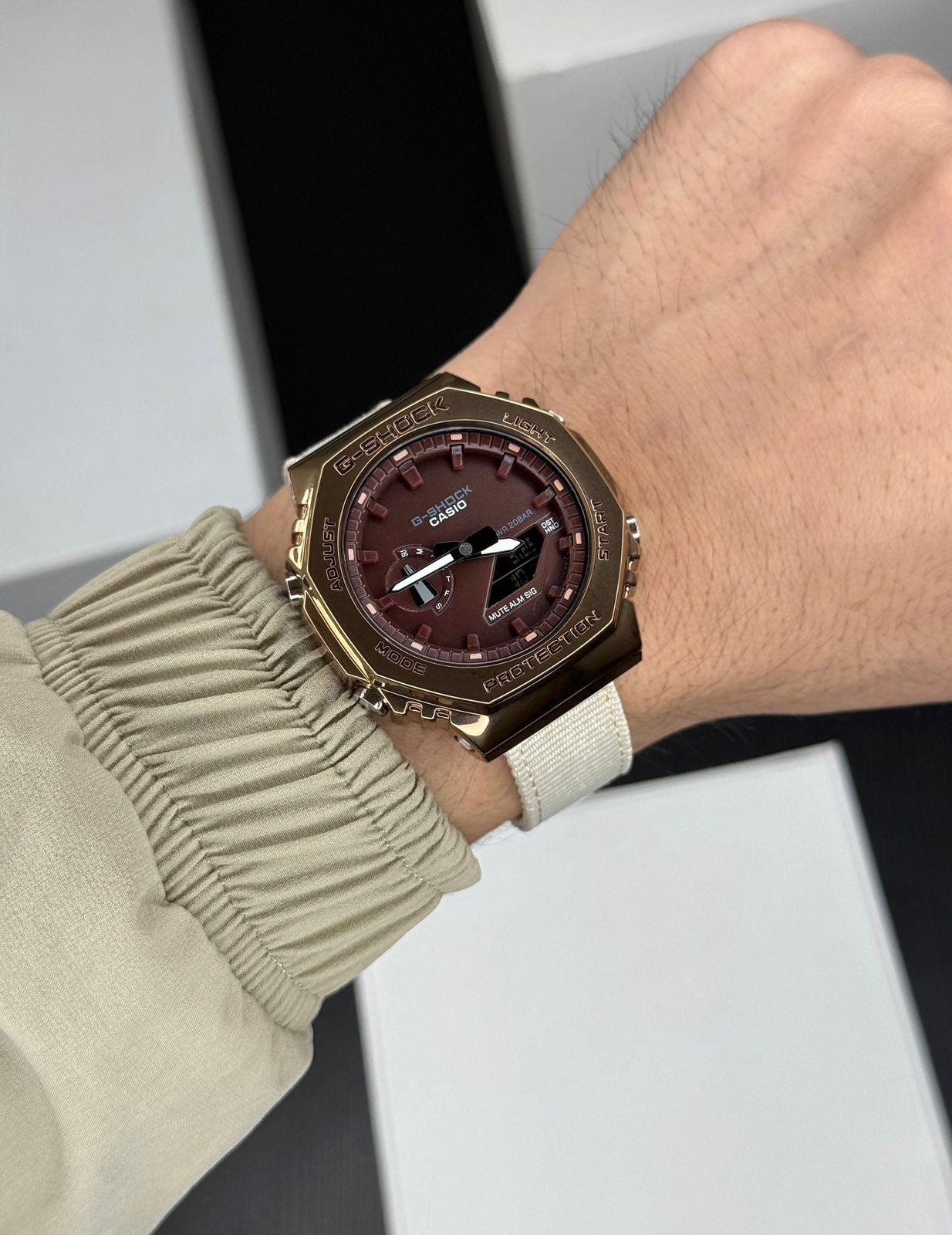 Casio G-Shock GMA-2100