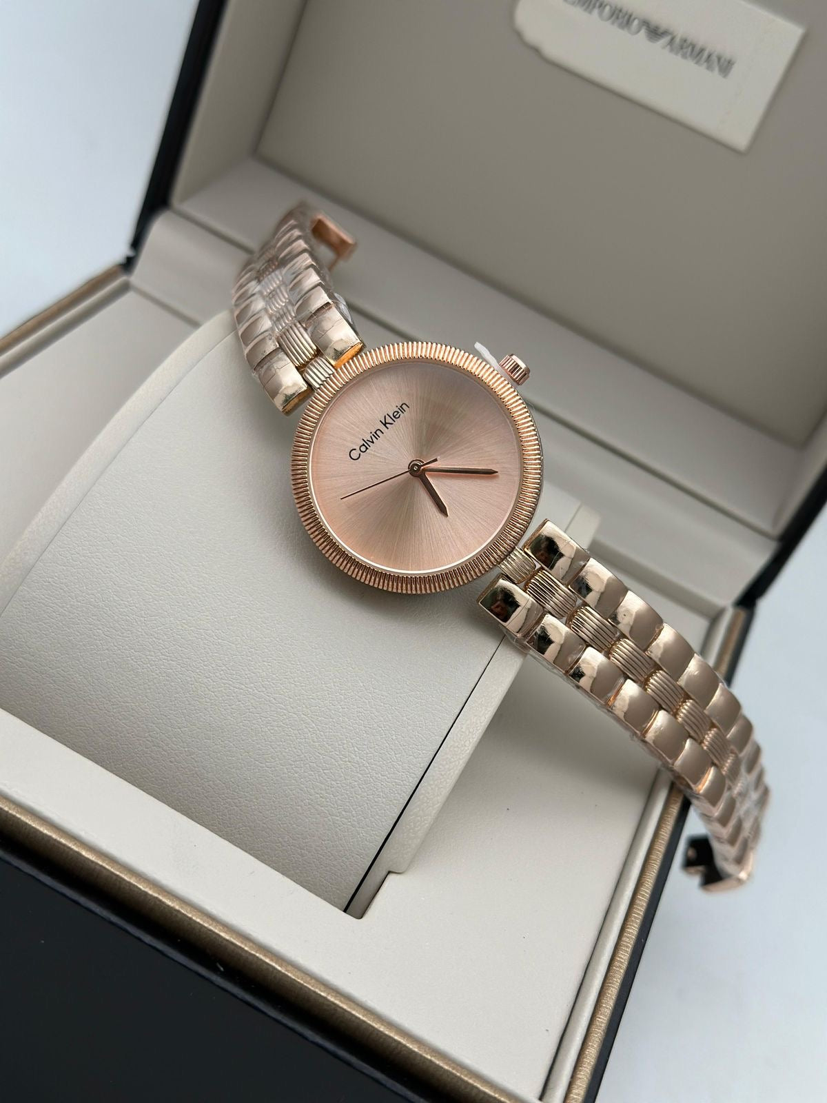 Calvin Klein Minimalist