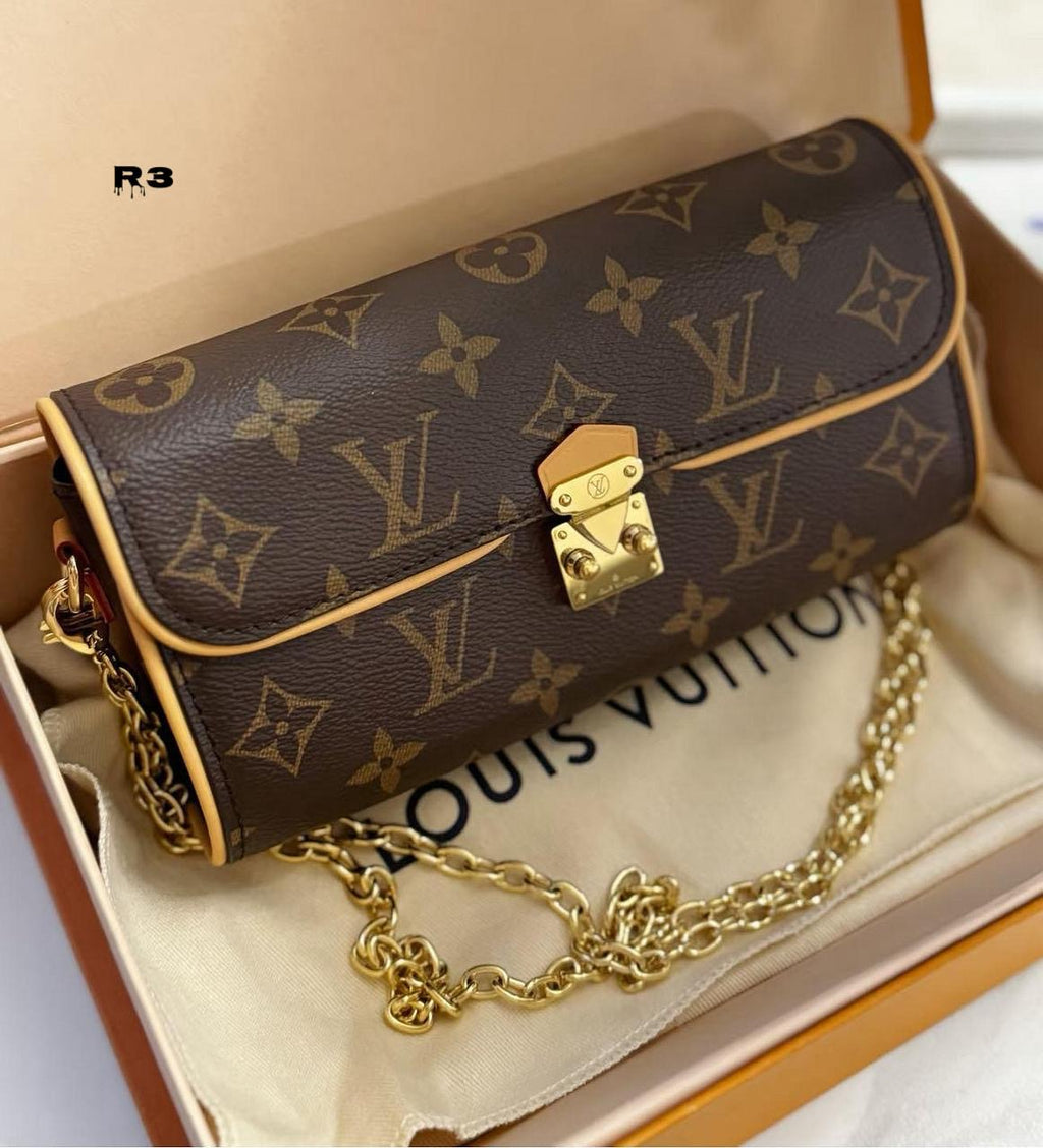 Louis Vuitton Pochette Camille