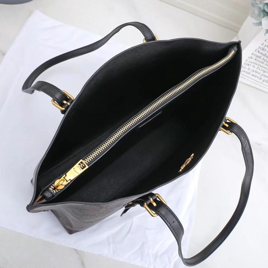 Coach Mollie Tote Bag