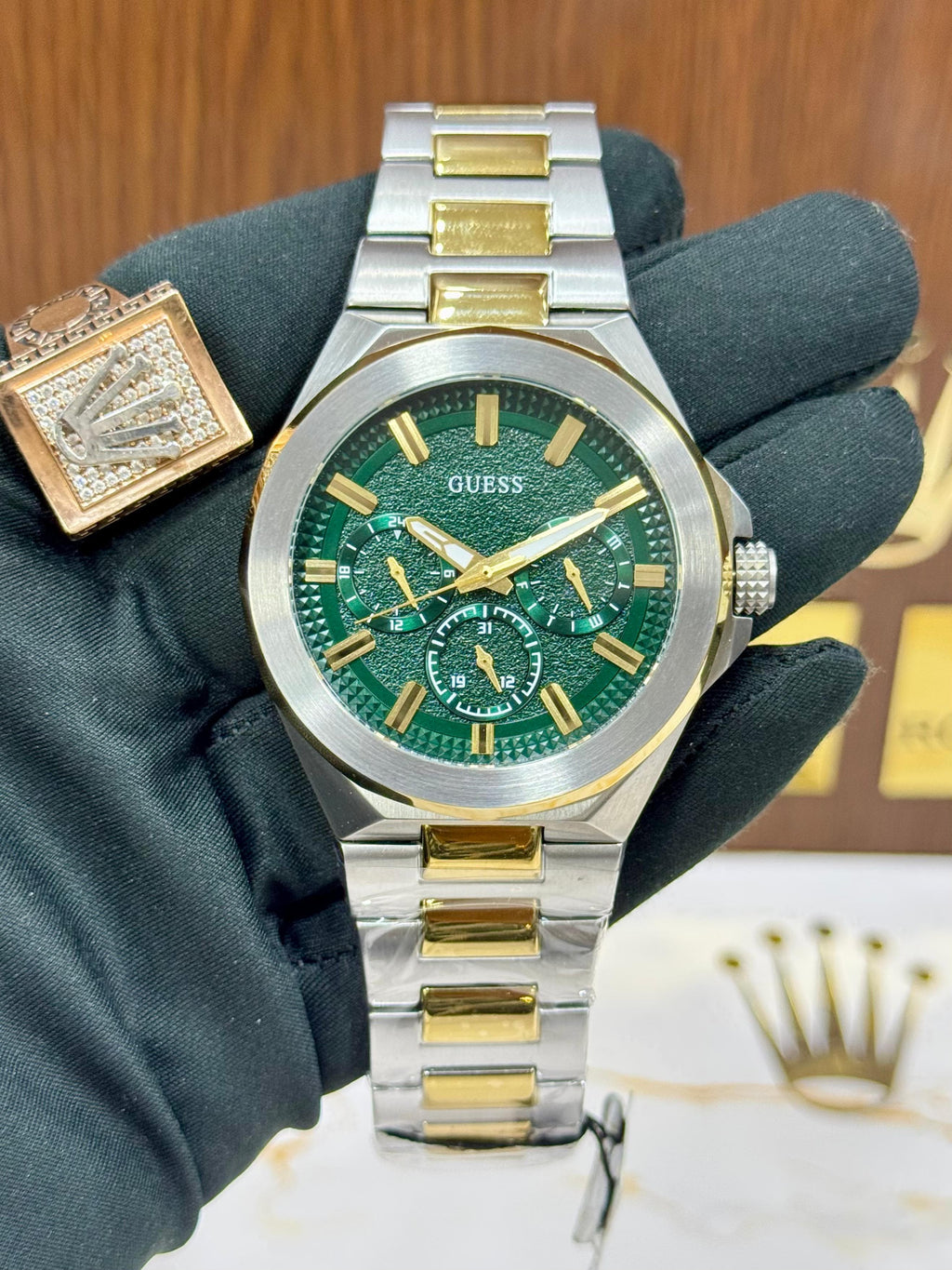Guess Green Dial Edition