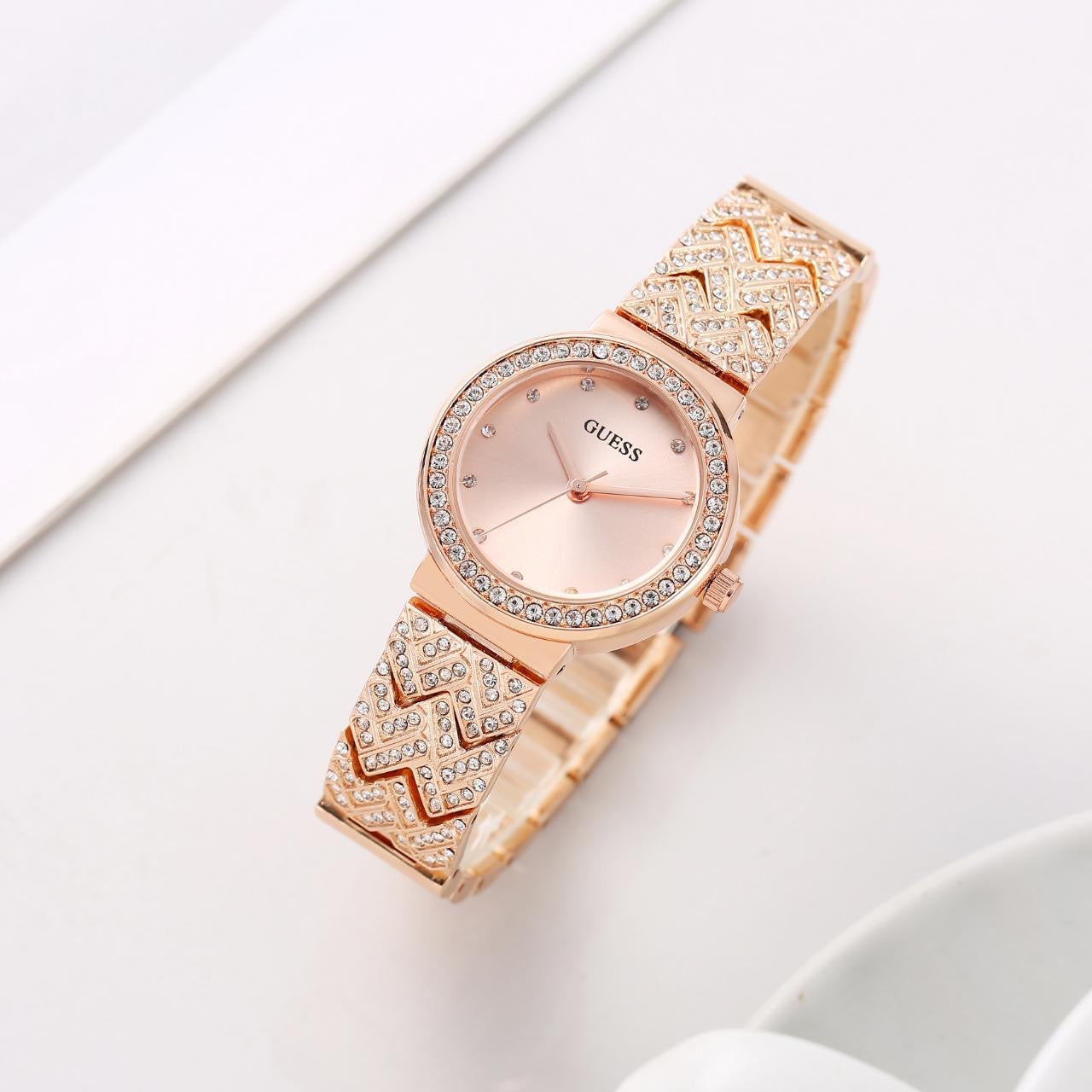 Guess Treasure Collection