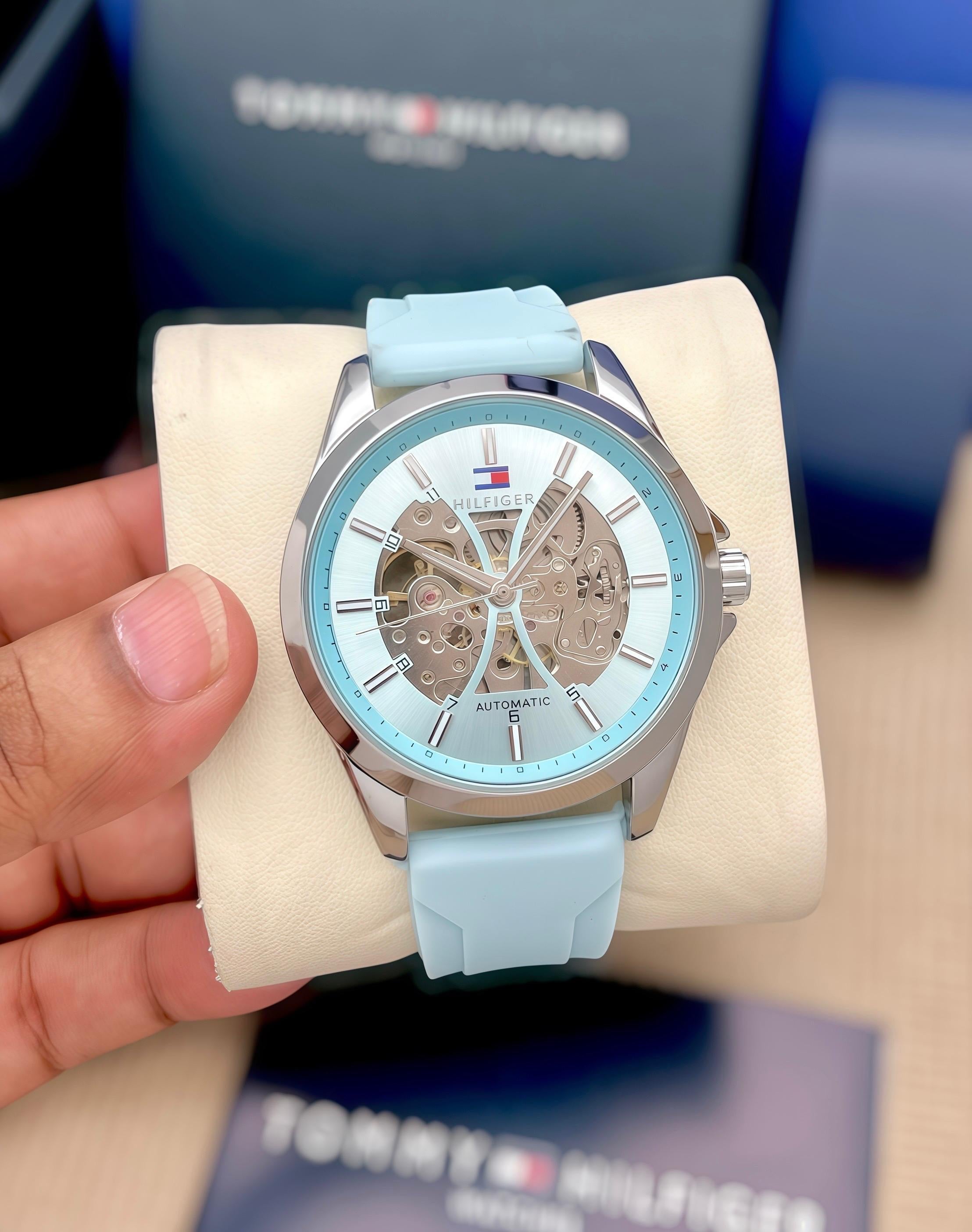 Tommy Hilfiger Modern Automatic