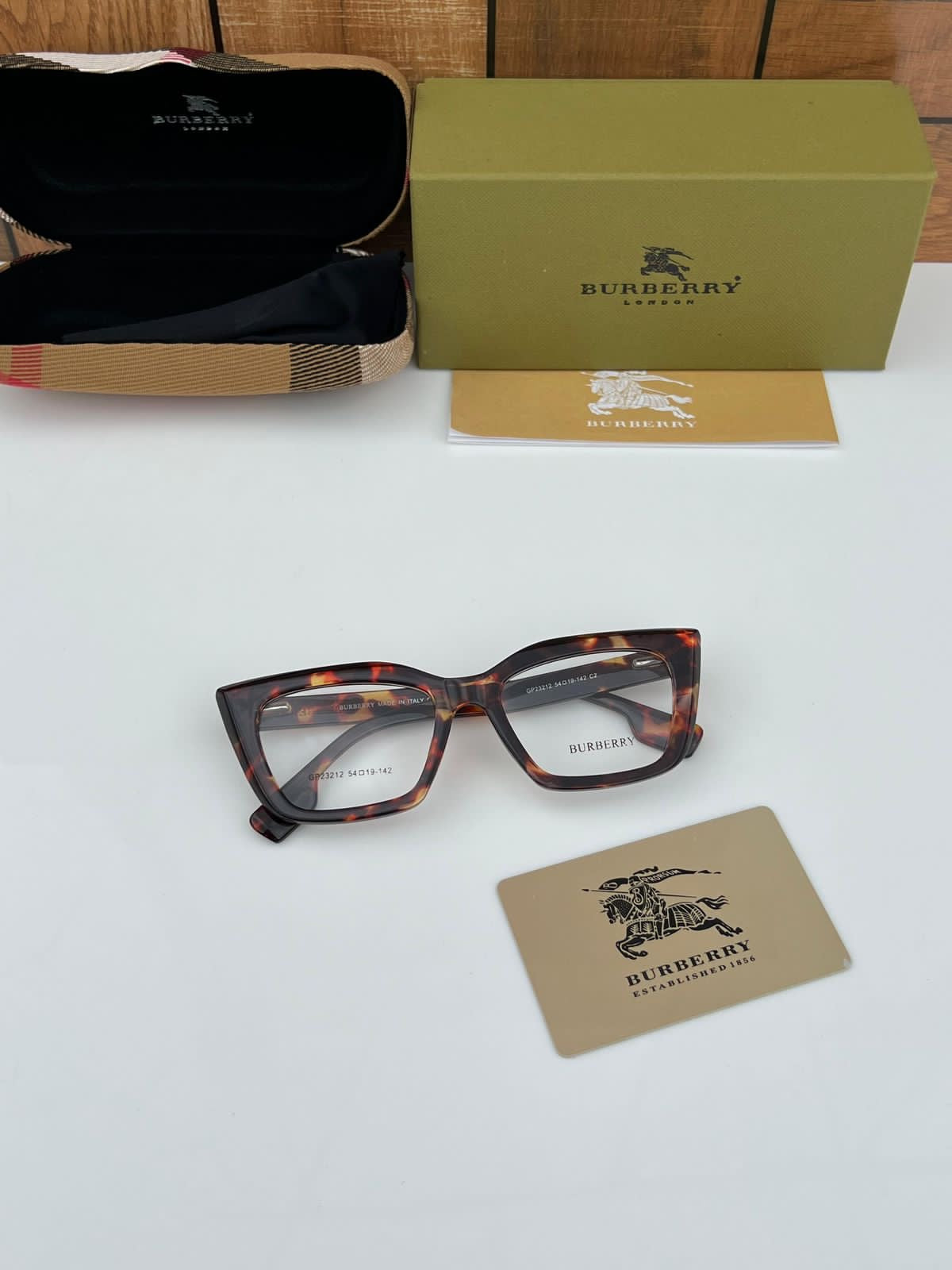Burberry Frame