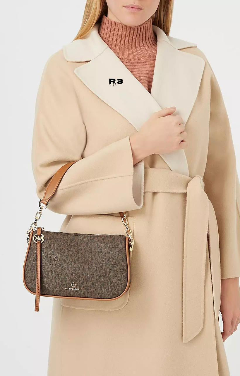 Michael Kors Jet Set Charm Shoulder Bag