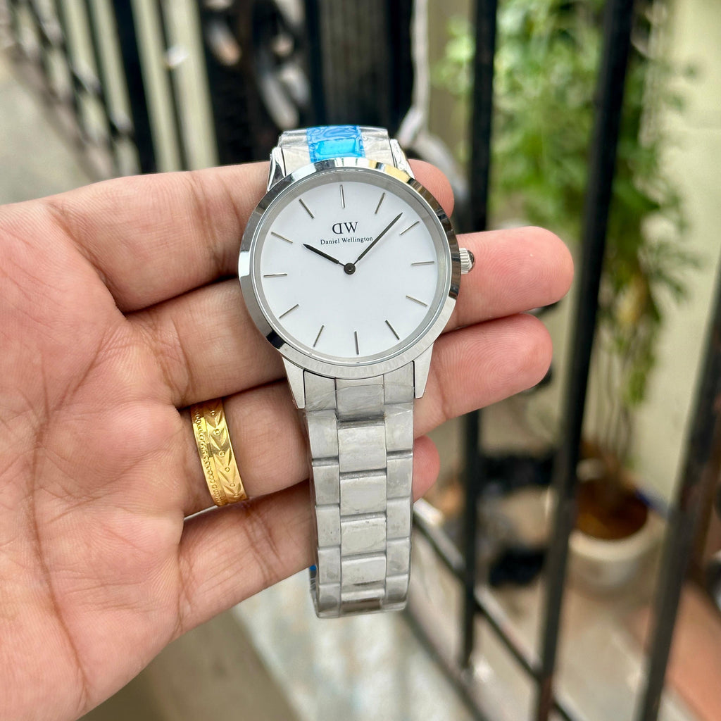 Daniel Wellington Iconic Link