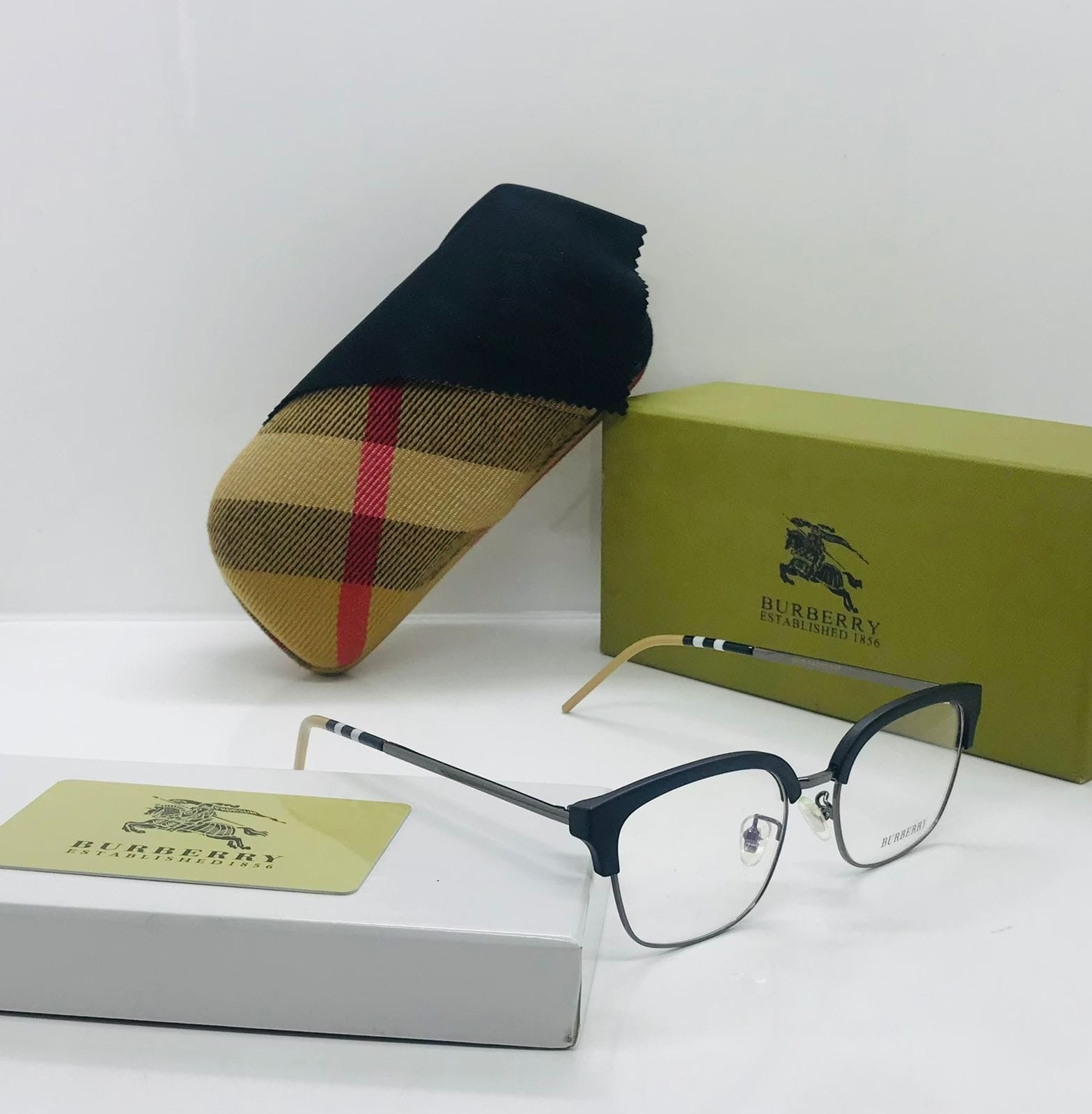 Burberry Frame