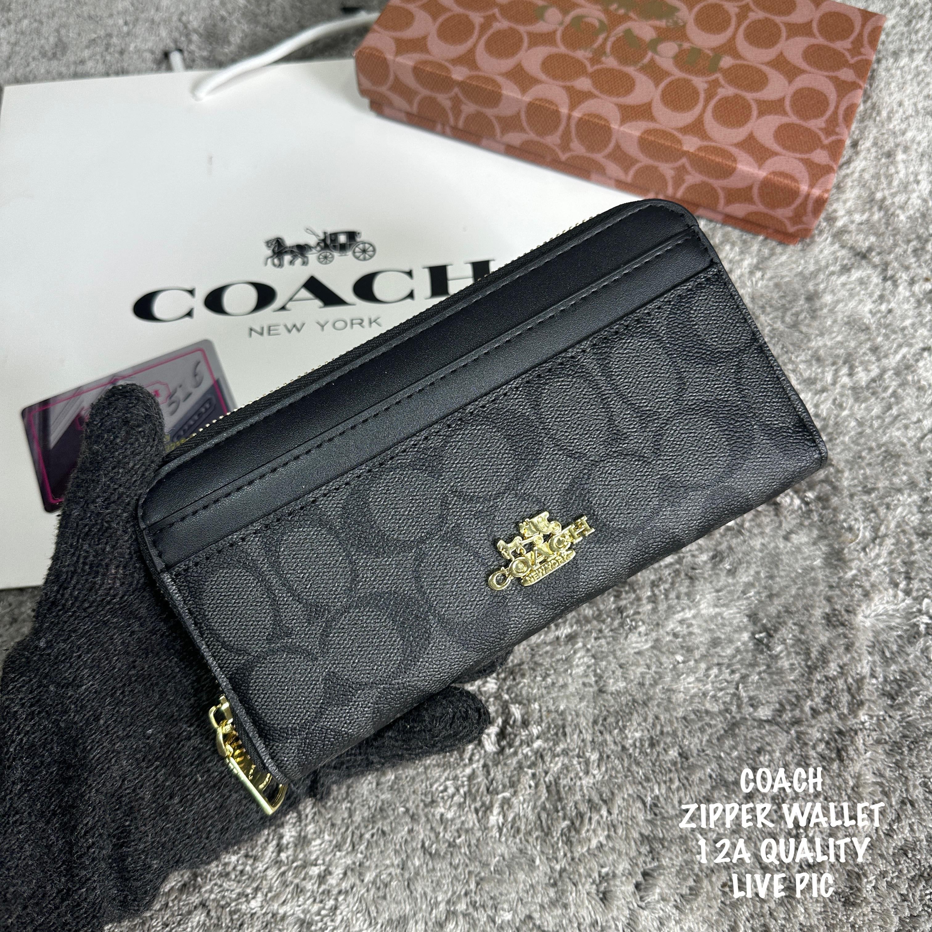 Coach Zipper Wallet