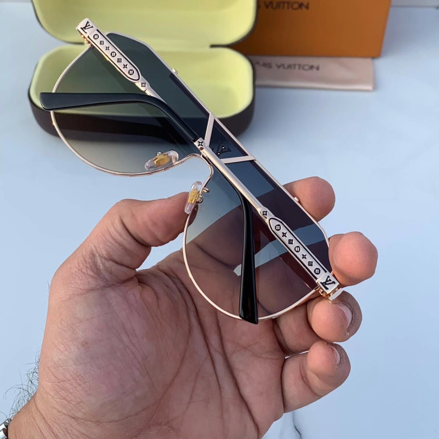 Louis Vuitton Unisex Sunglasses
