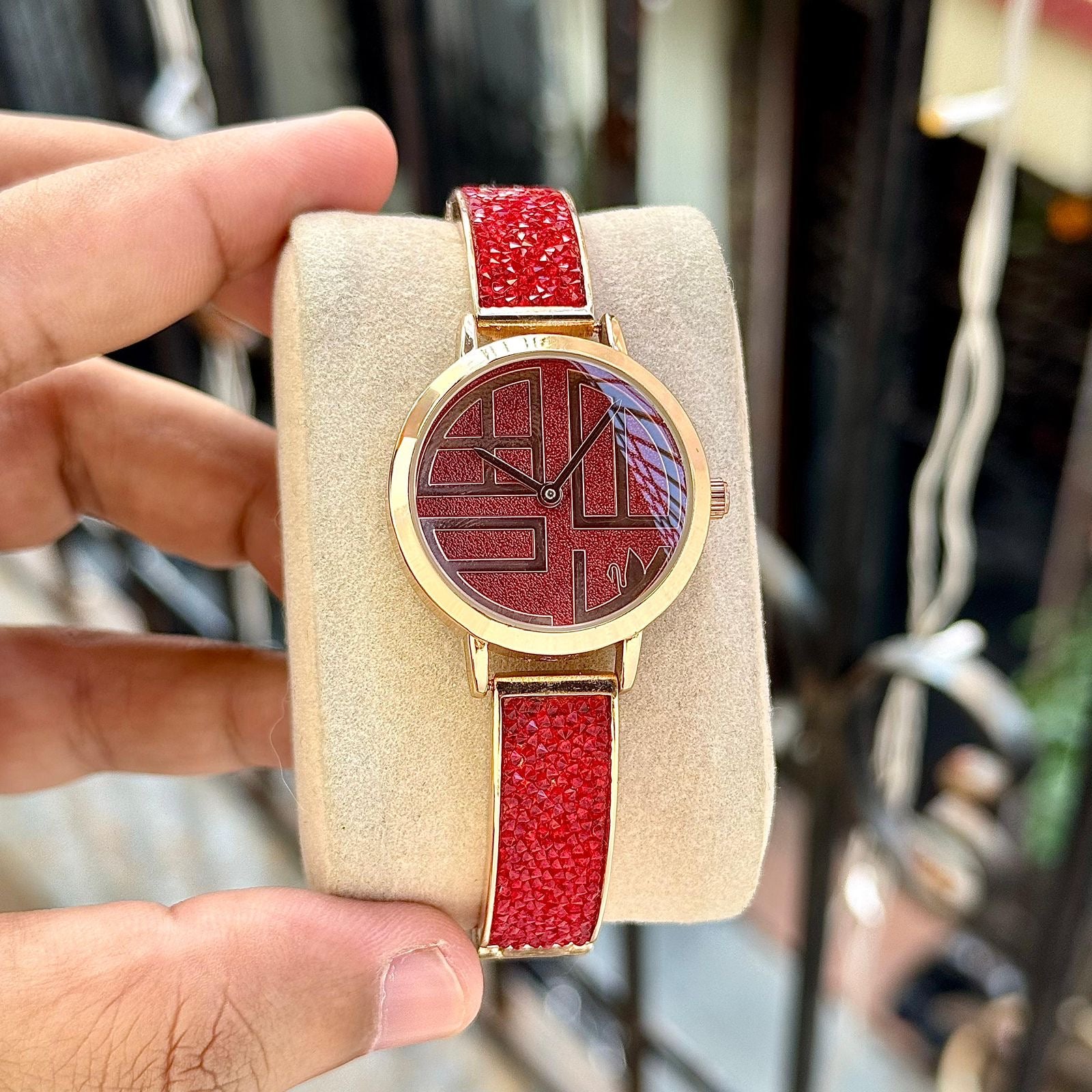 Swarovski Cosmic Rock