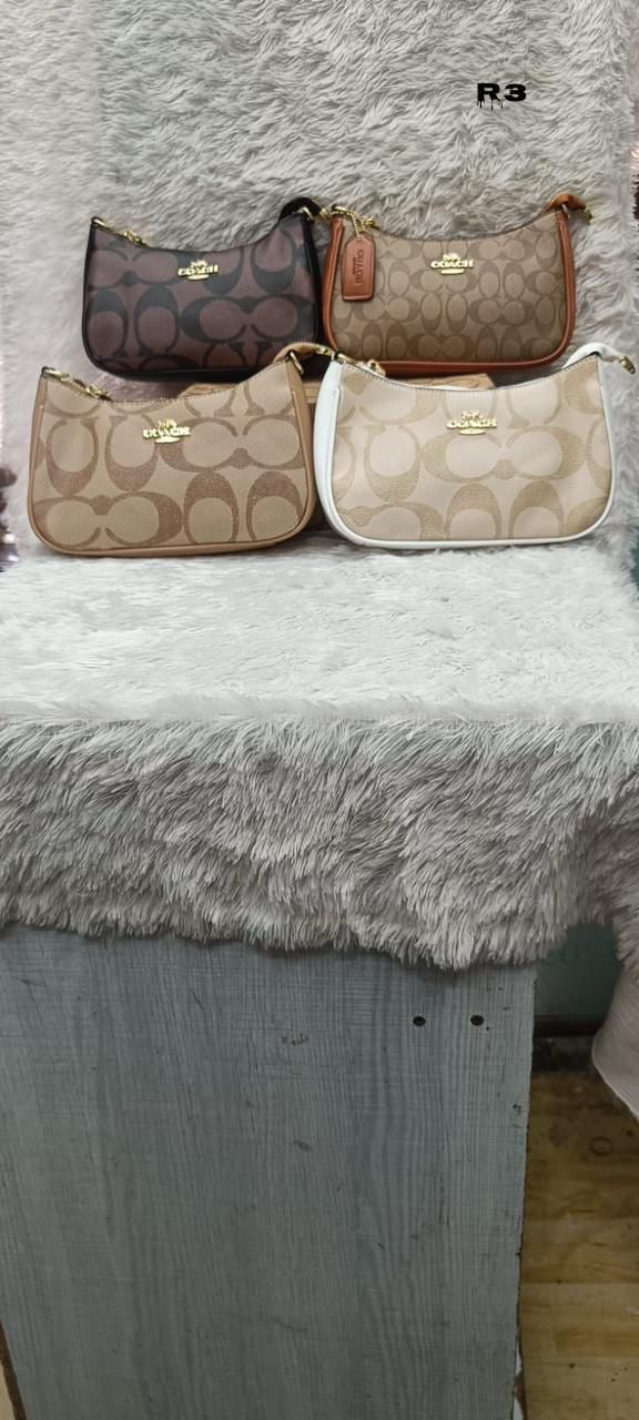 Coach Teri Big Font