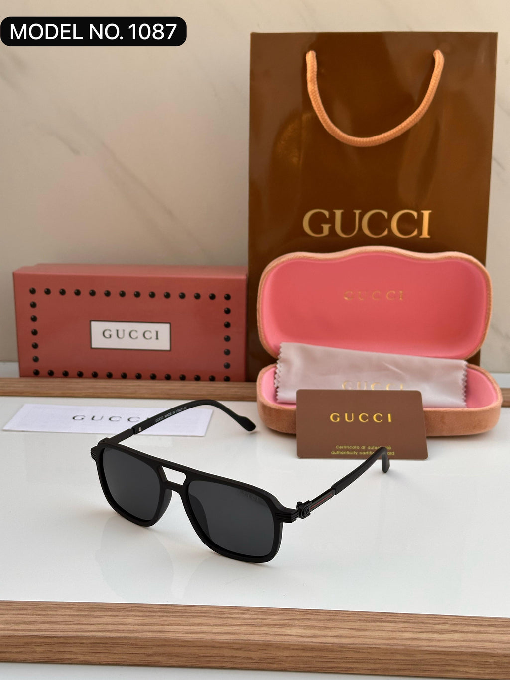 Gucci Unisex Sunglasses