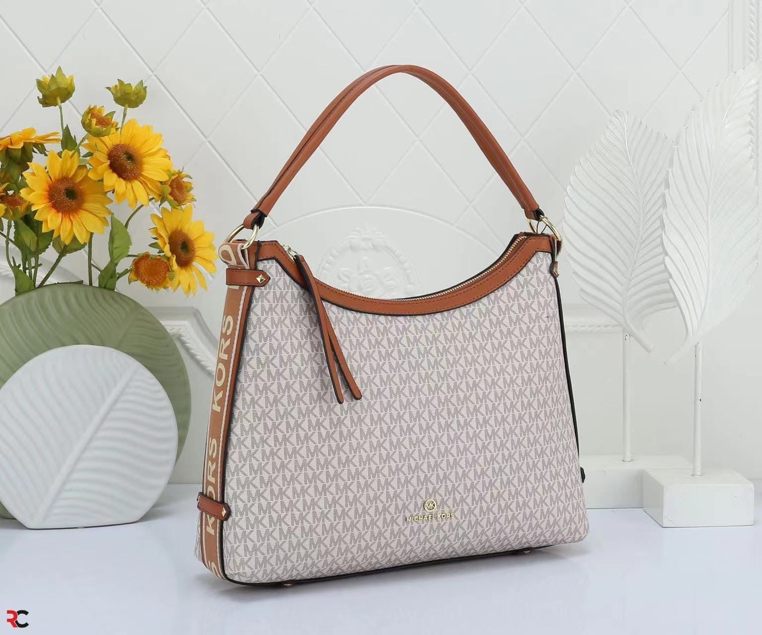 Michael Kors Brown & Acorn Astor Maeve Logo Large Shoulder Bag