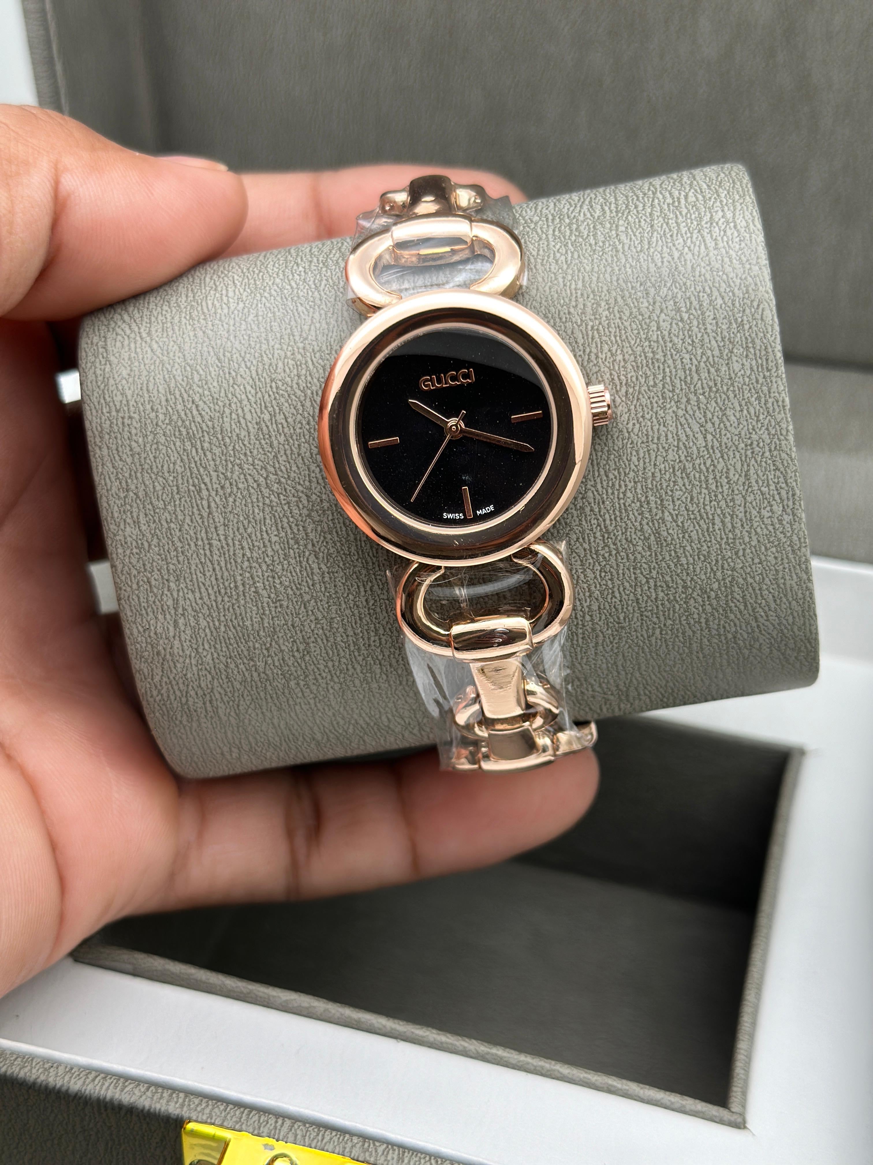 Gucci Round Gold Bracelet