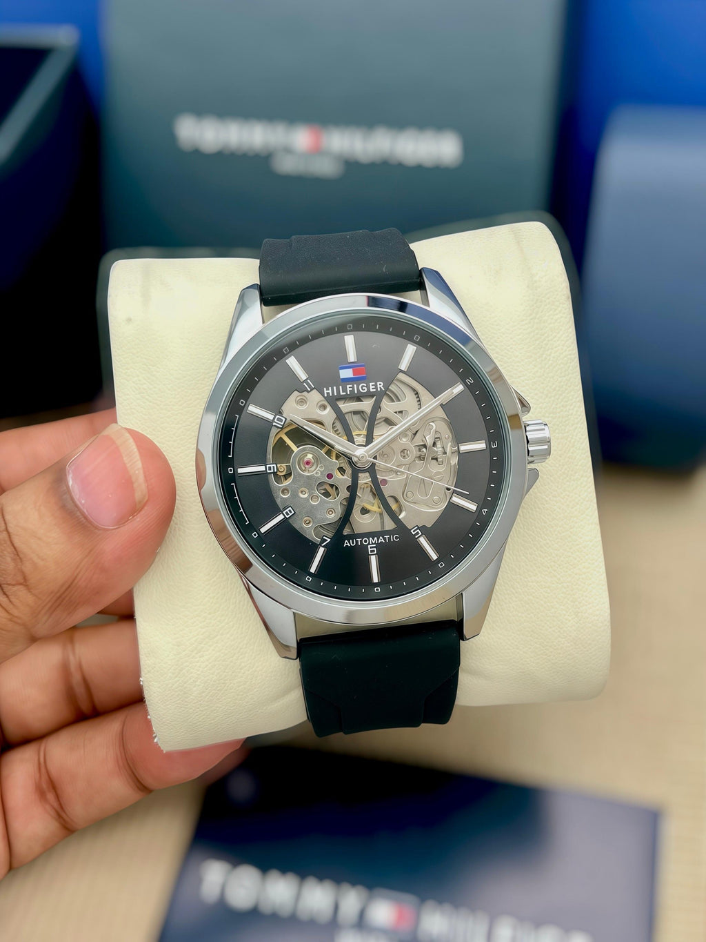Tommy Hilfiger Modern Automatic