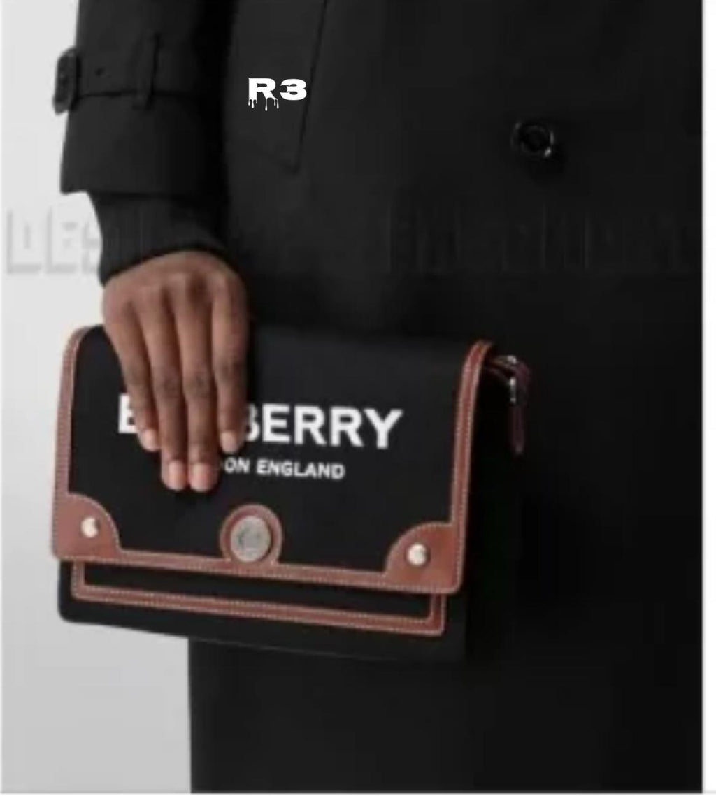 Burberry Medium Note Horseferry Sling Bag