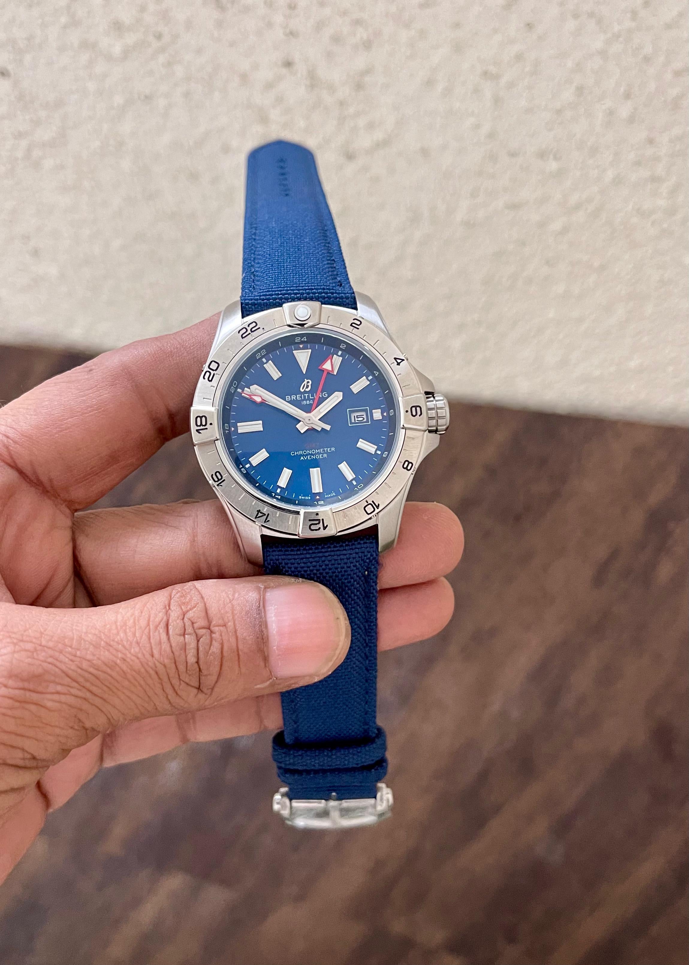 Breitling Avenger GMT