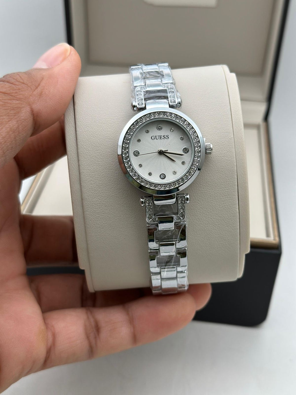 Guess Diamond Series