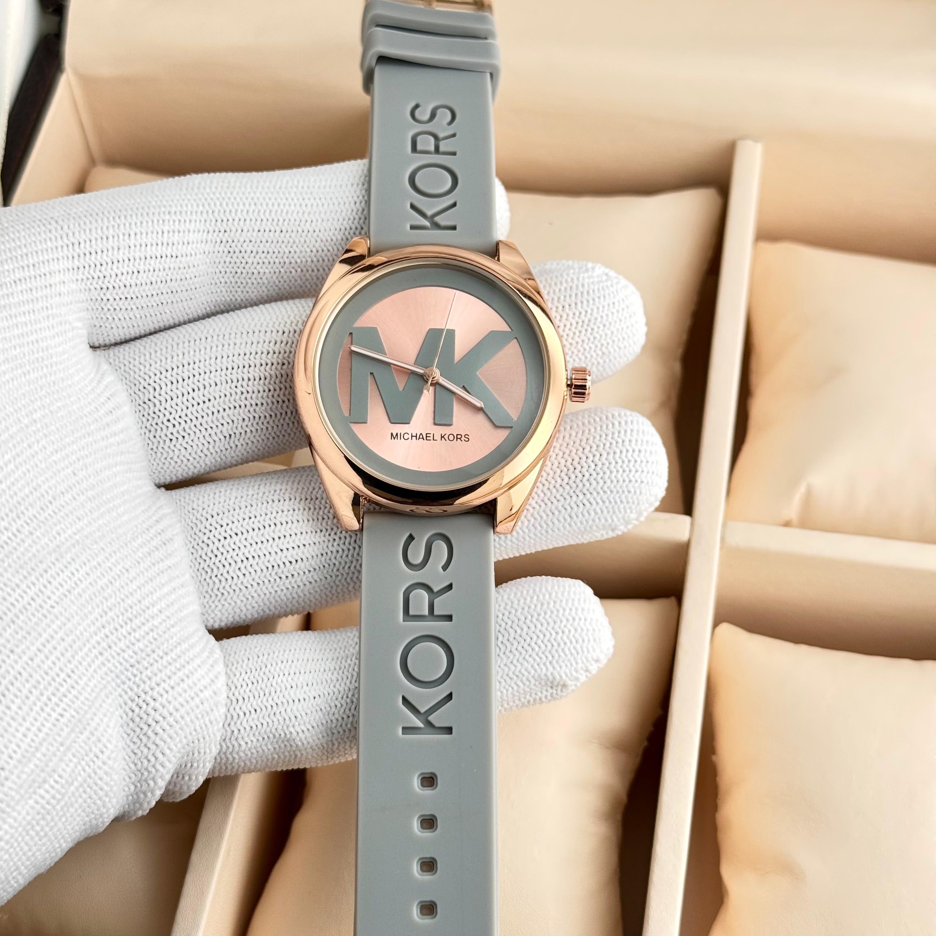 Michael Kors Janelle