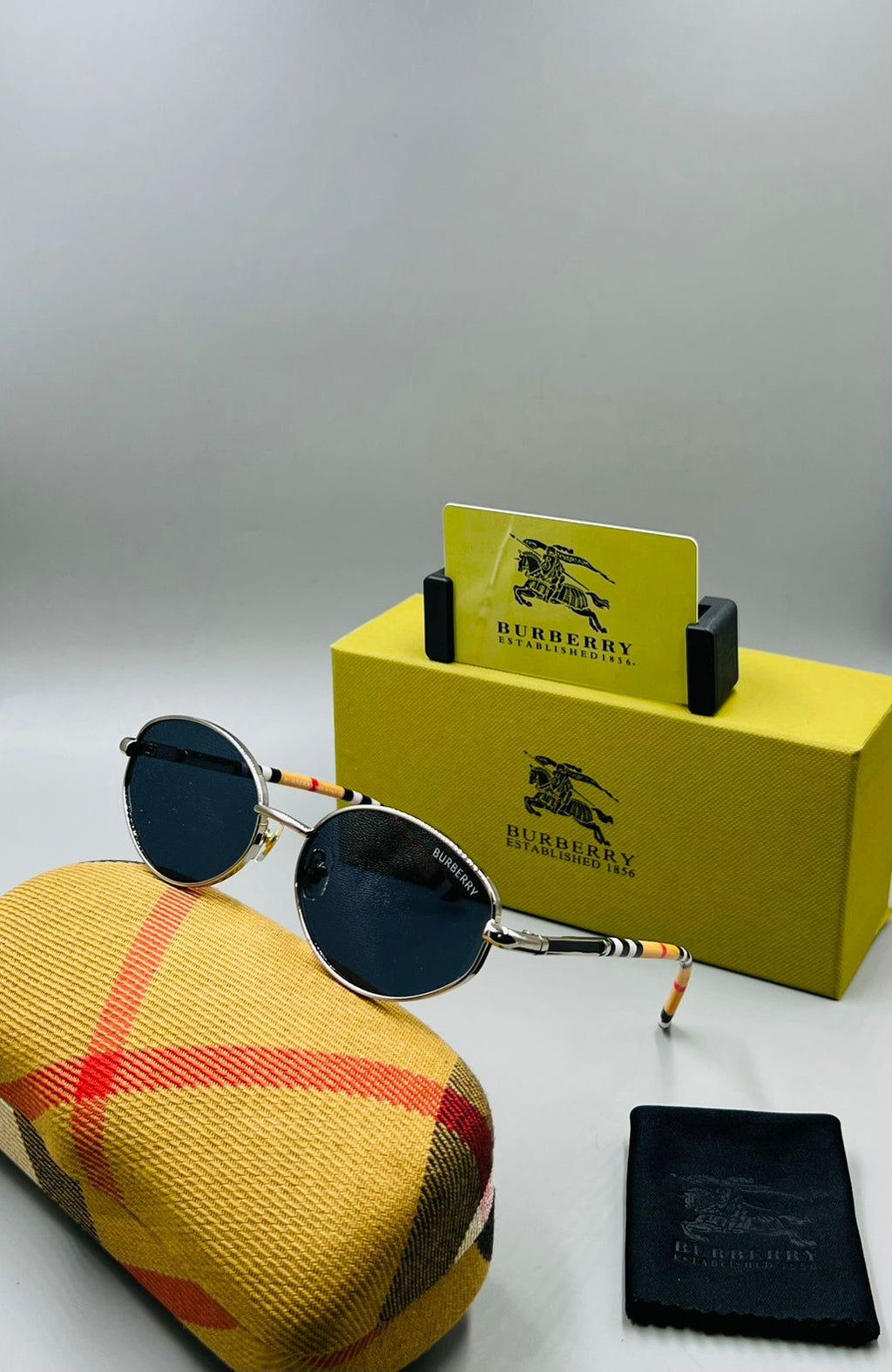 Burberry Unisex Sunglasses