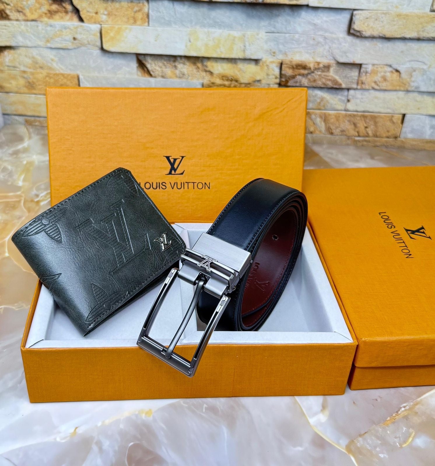 Louis Vuitton Reversible Belt & Wallet Combo