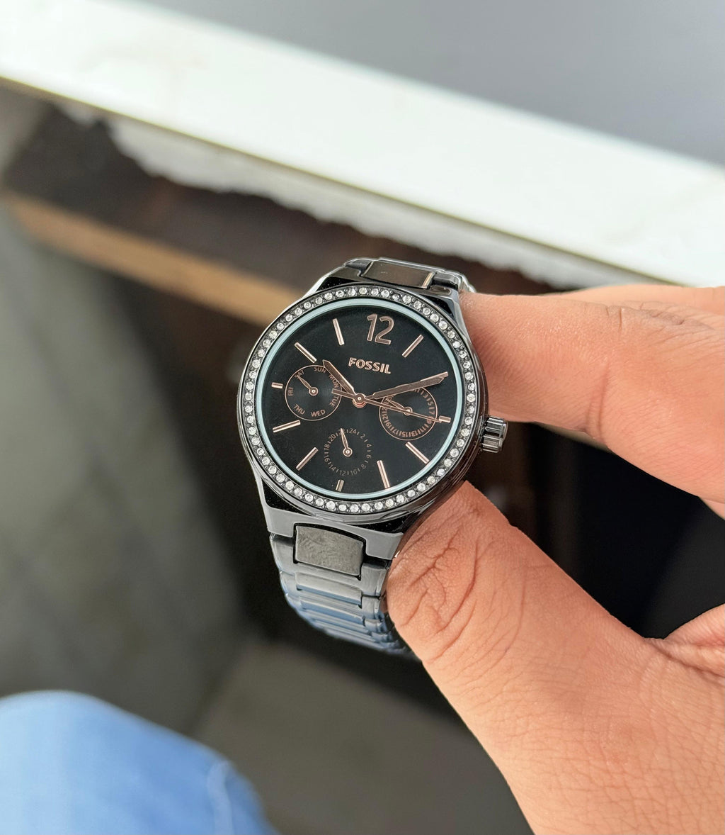 Fossil Eevie Multifunctional Collection